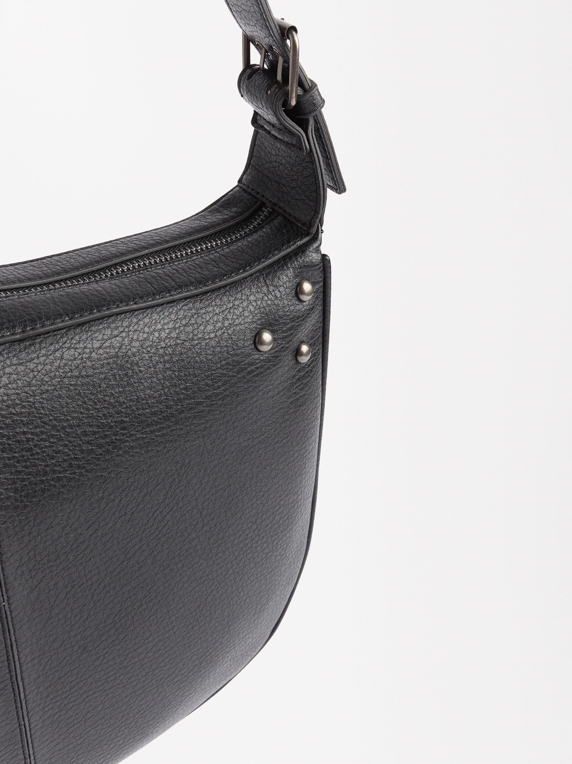 Bolso De Hombro Con Cierre Y Detalle De Tachuelas