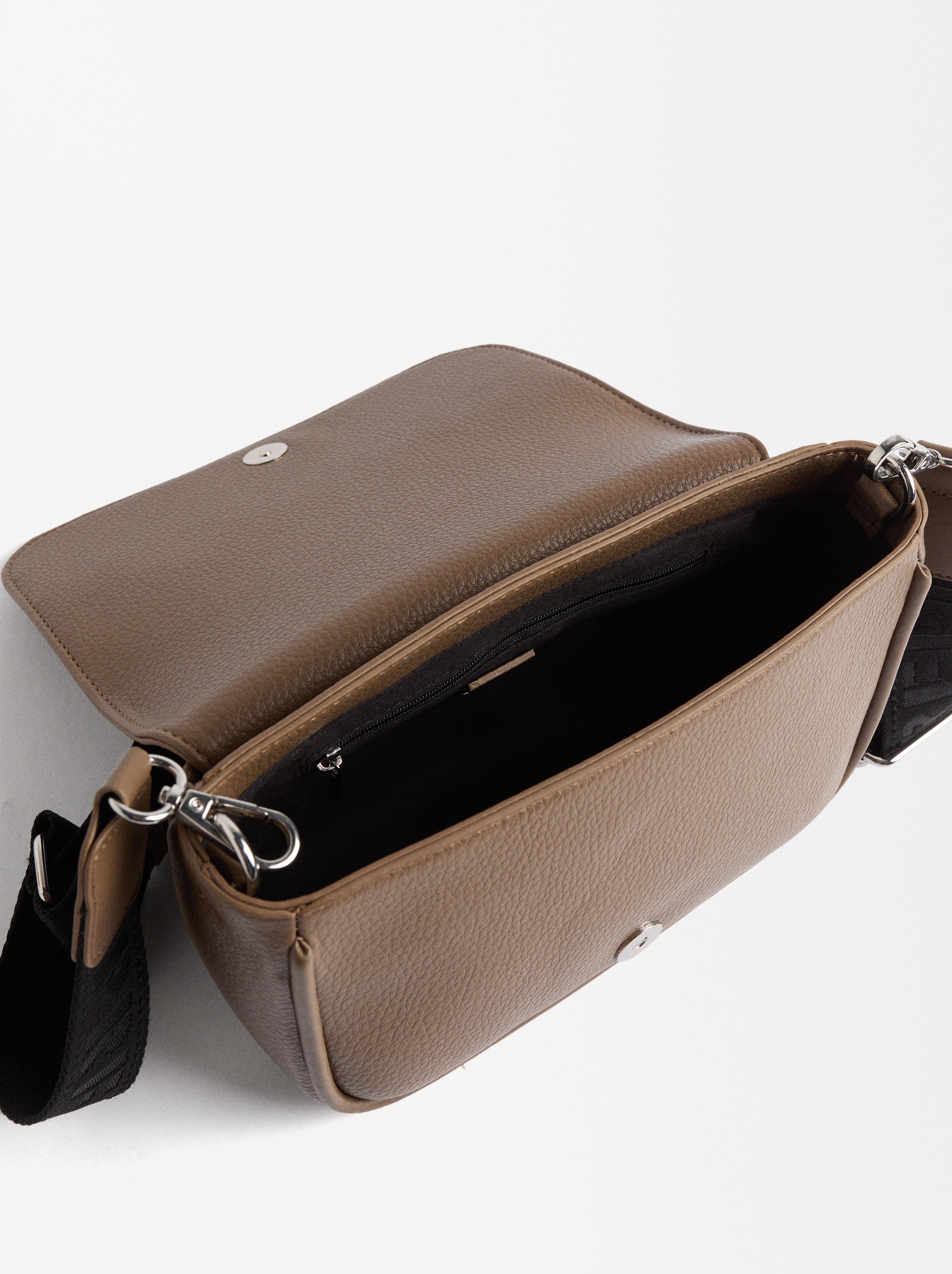Bolso Bandolera Con Solapa