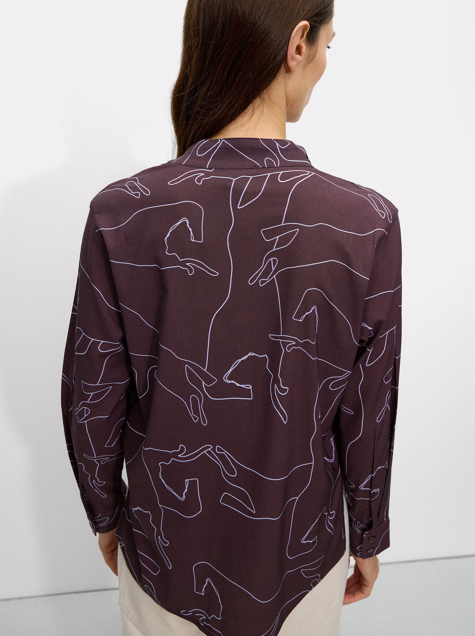 Camisa Estampada Cuello Mao