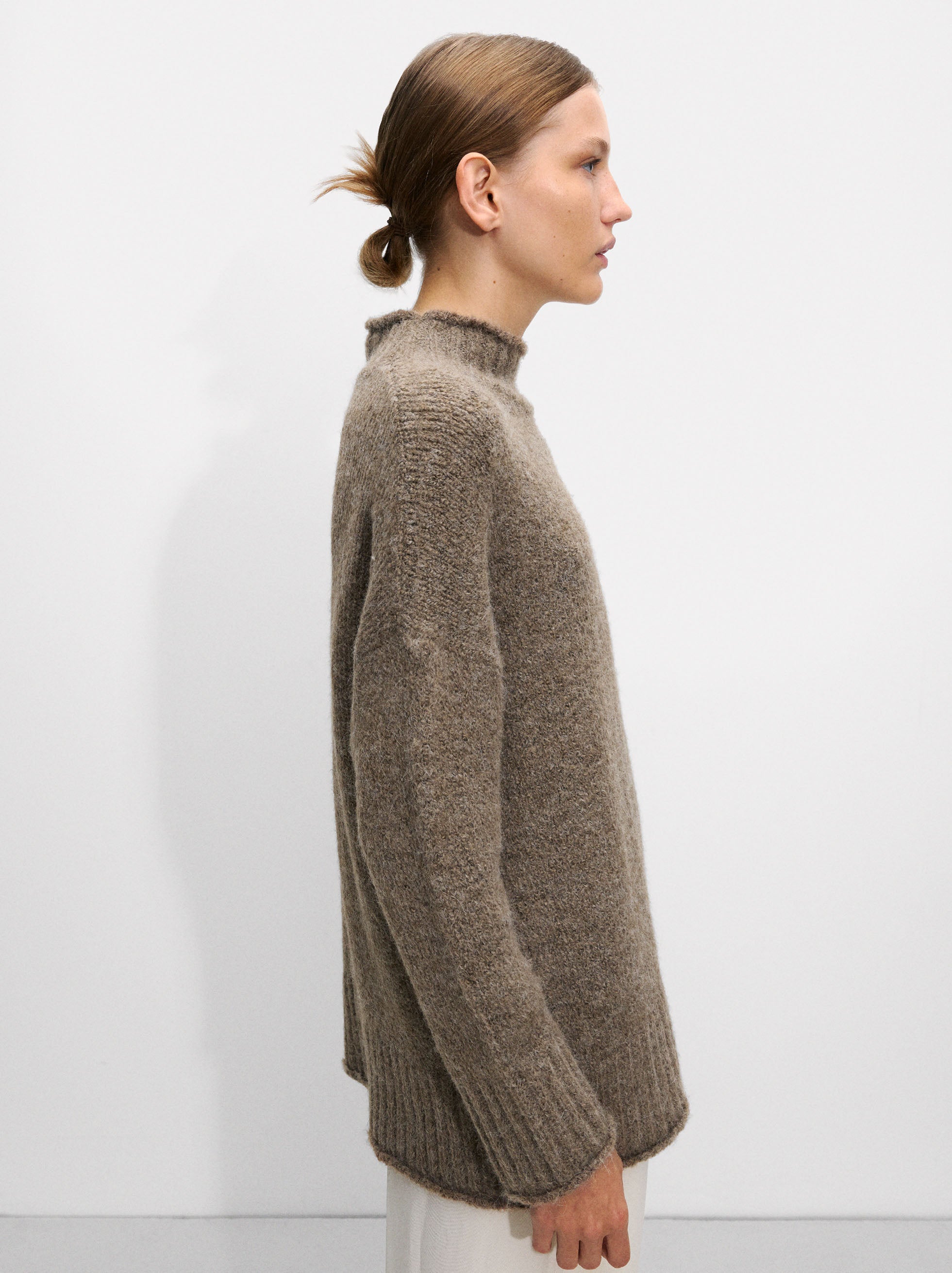 Jersey Con Lana Y Cuello Semi-Alto