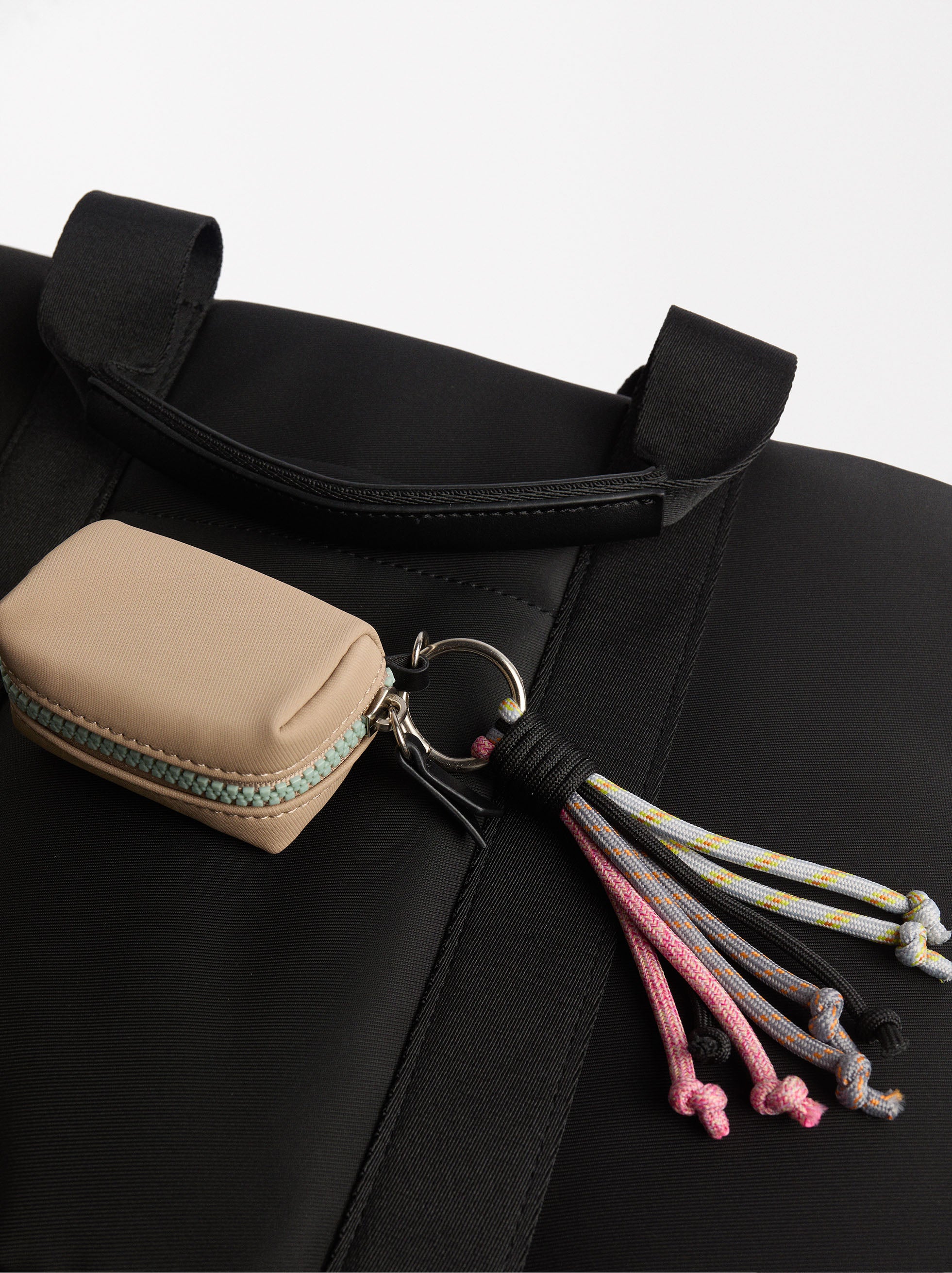 Cartera Efecto Nylon Para Portátil De 13"