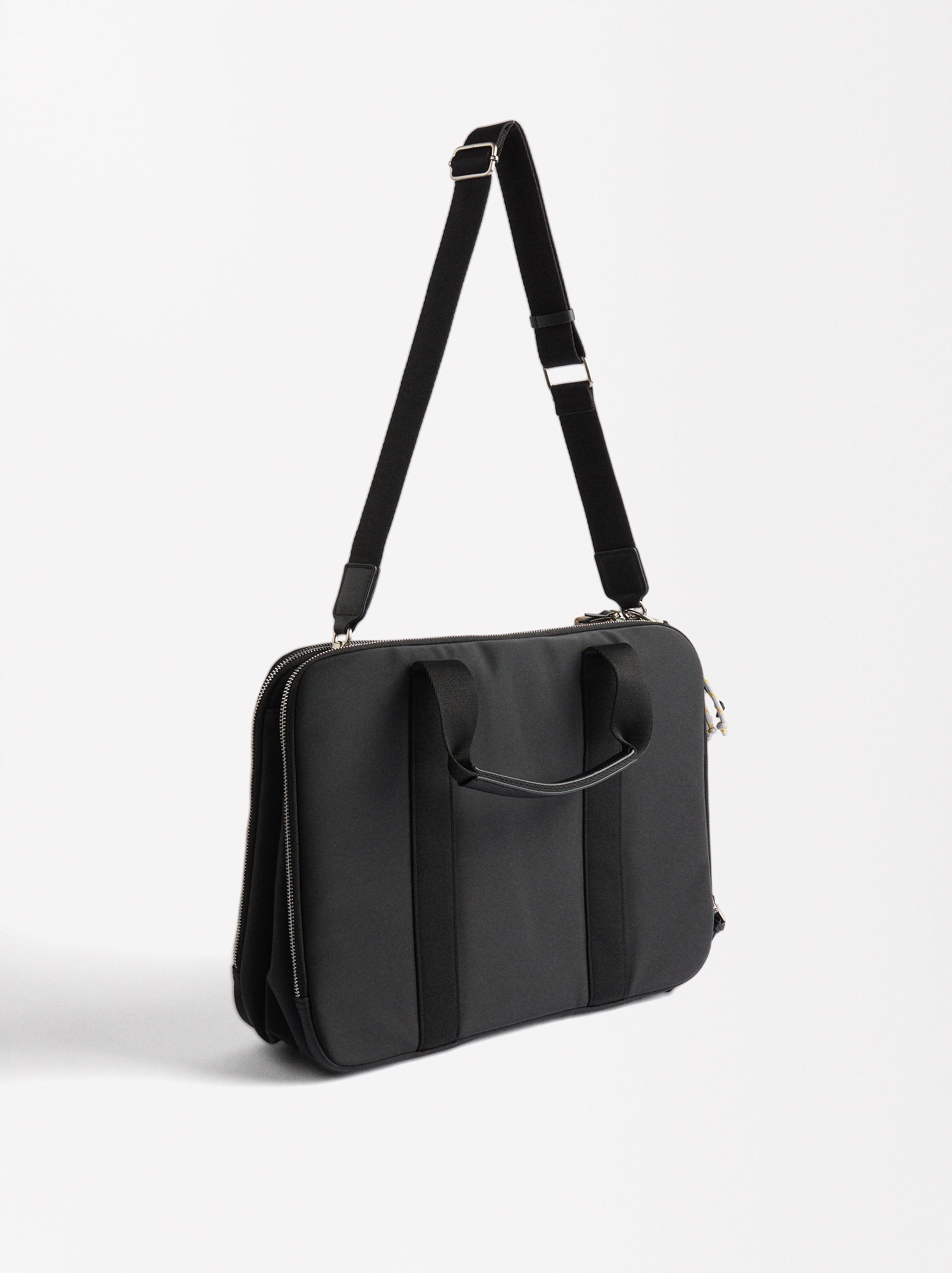 Cartera Efecto Nylon Para Portátil De 13"