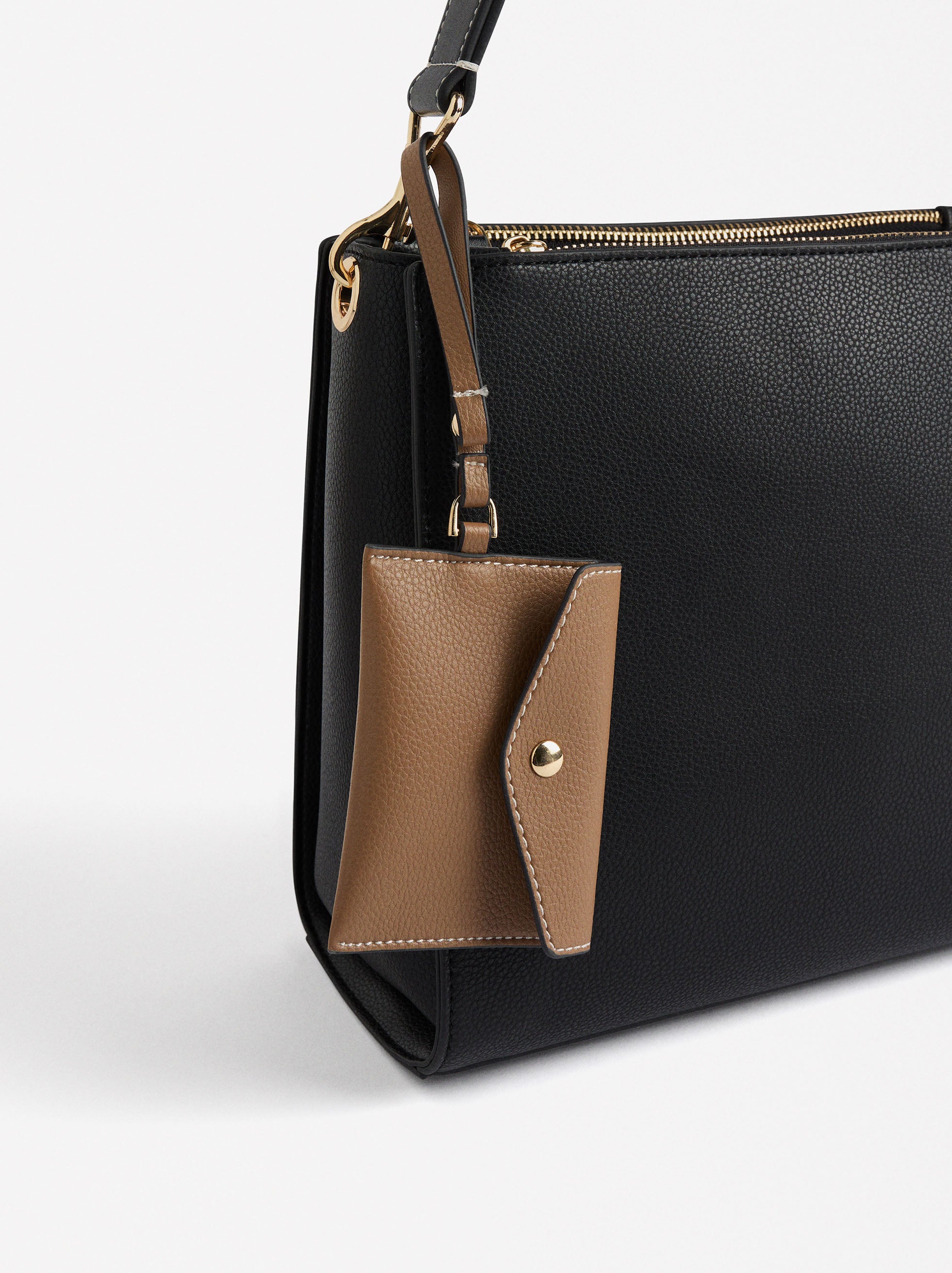 Cartera De Hombro Con Colgante
