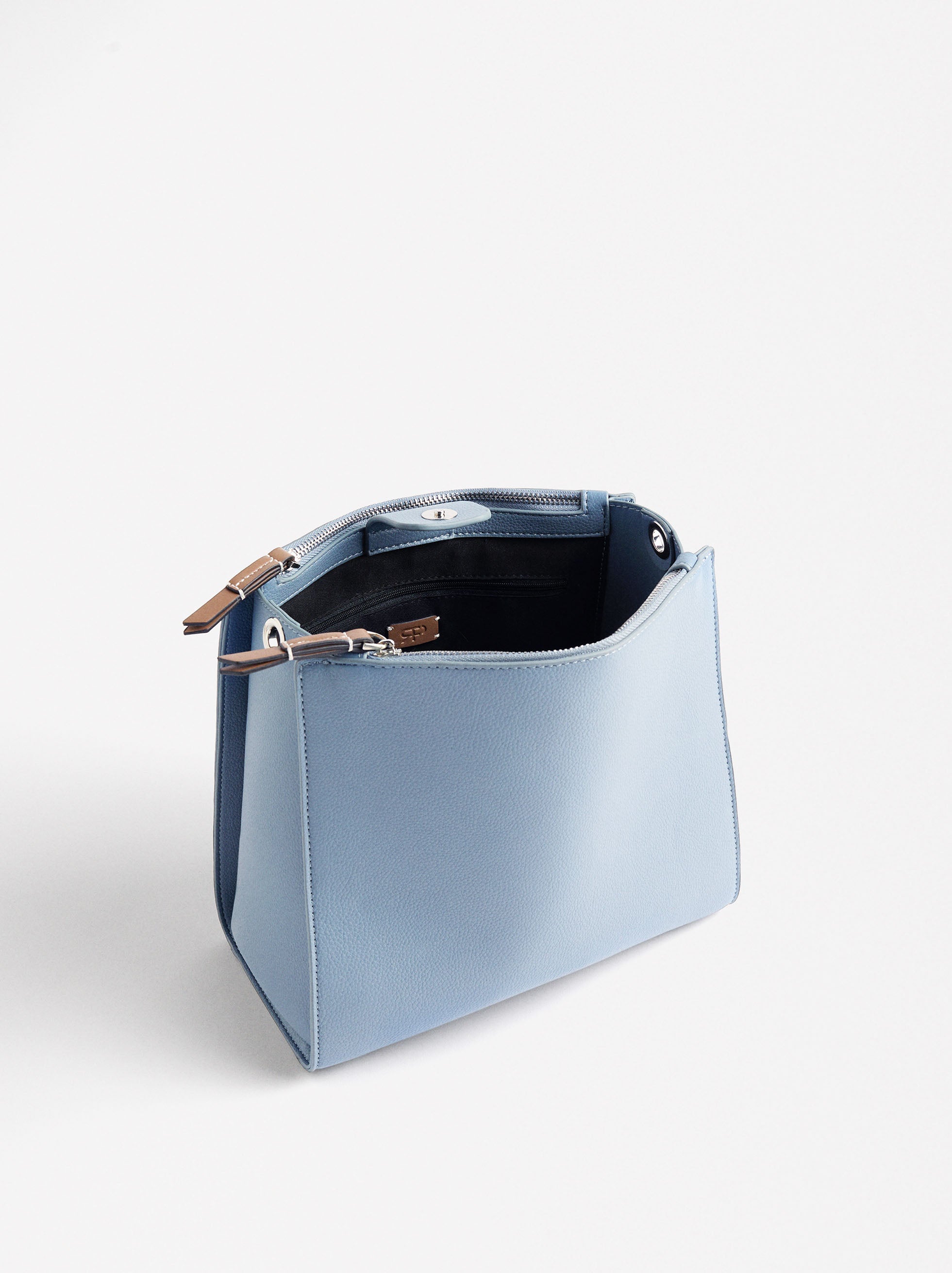 Cartera De Hombro Con Colgante
