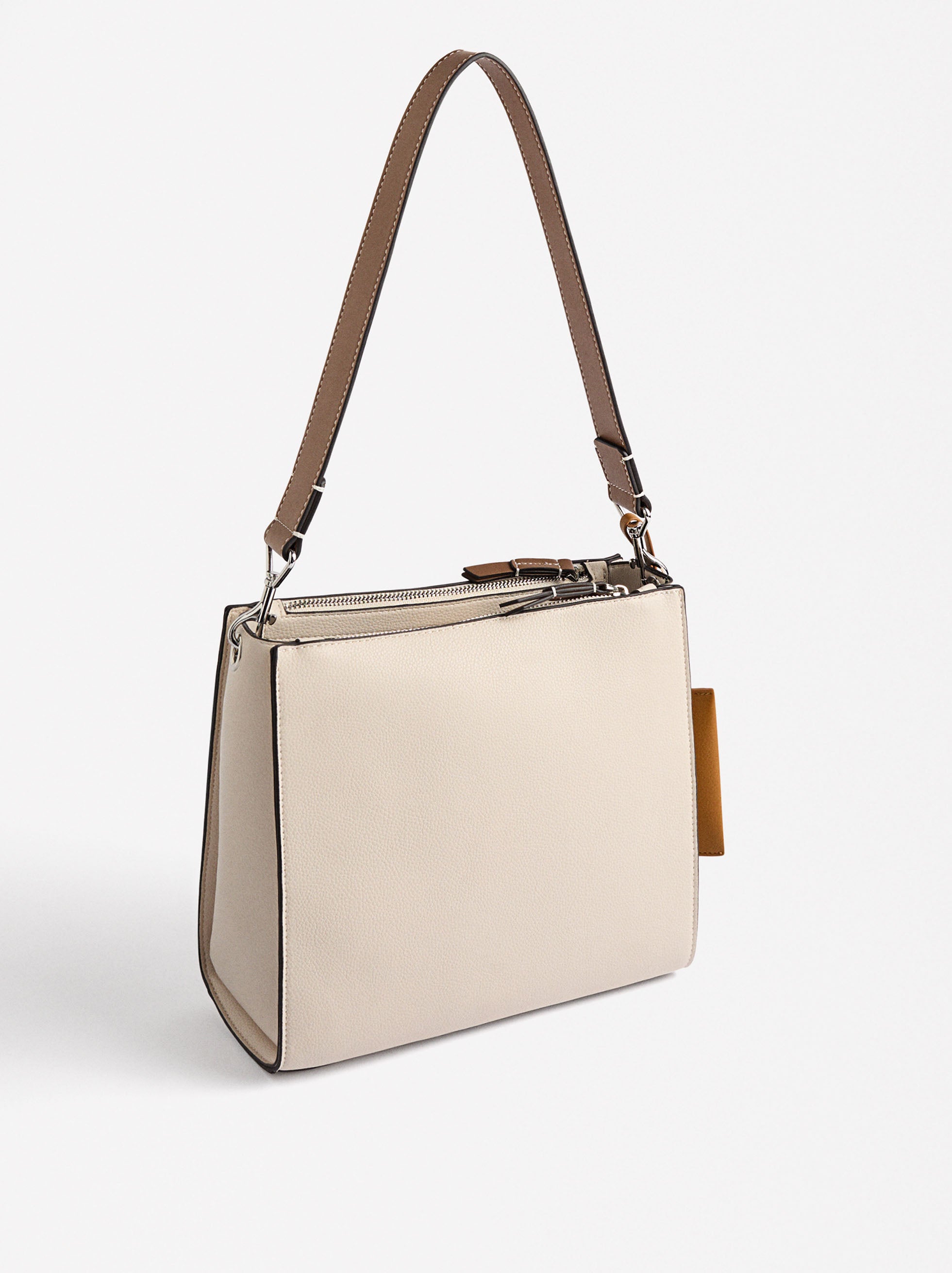 Cartera De Hombro Con Colgante