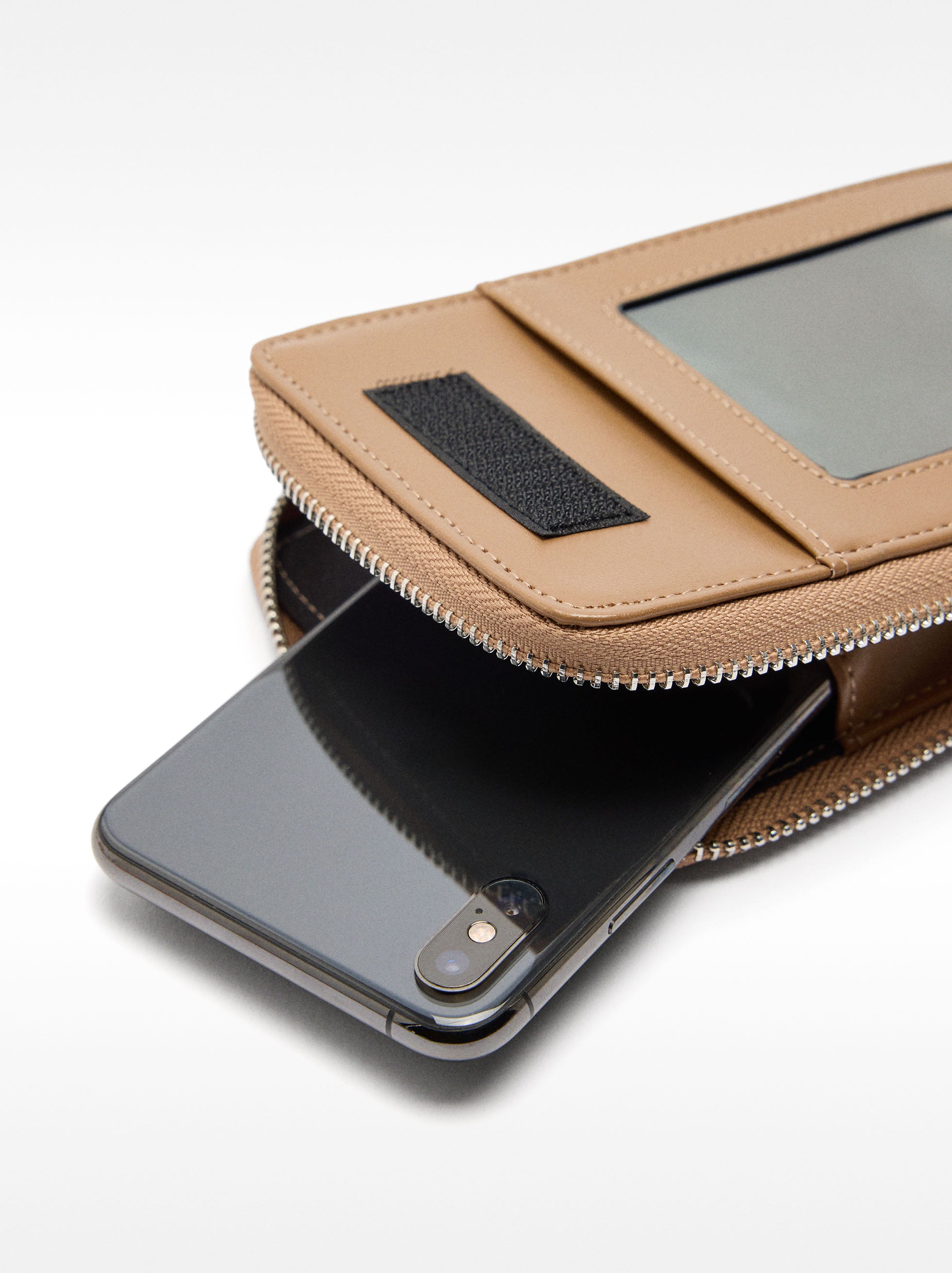 Cartera Para Móvil Estampado Cuadrados