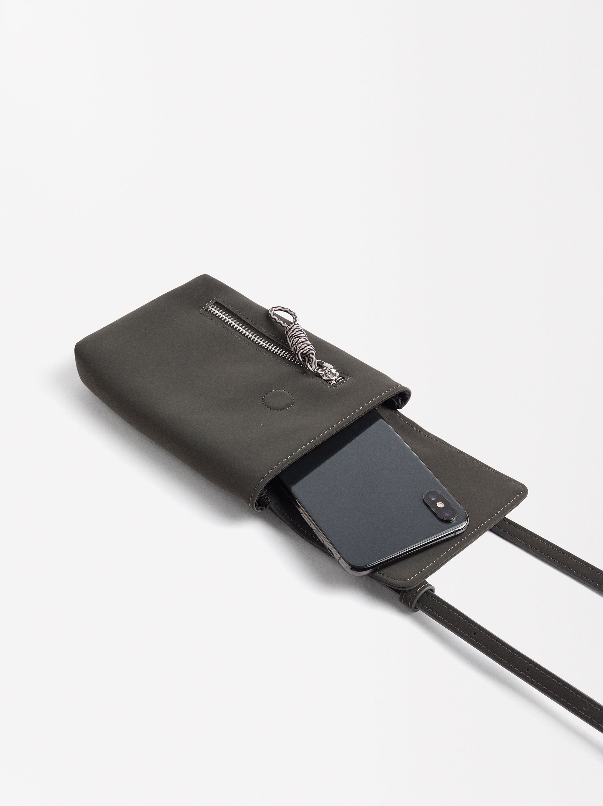 Cartera Para Móvil Con Textura Suave