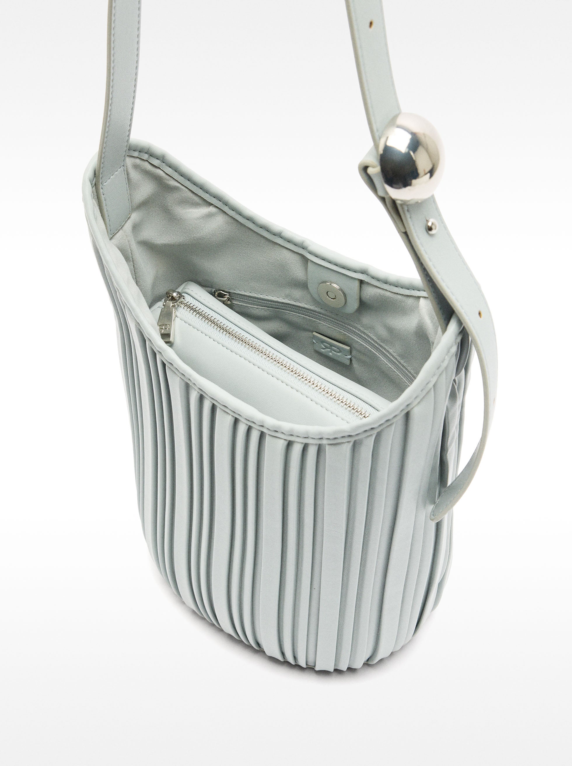 Bolso De Hombro Plisado Con Bolsa Extraíble