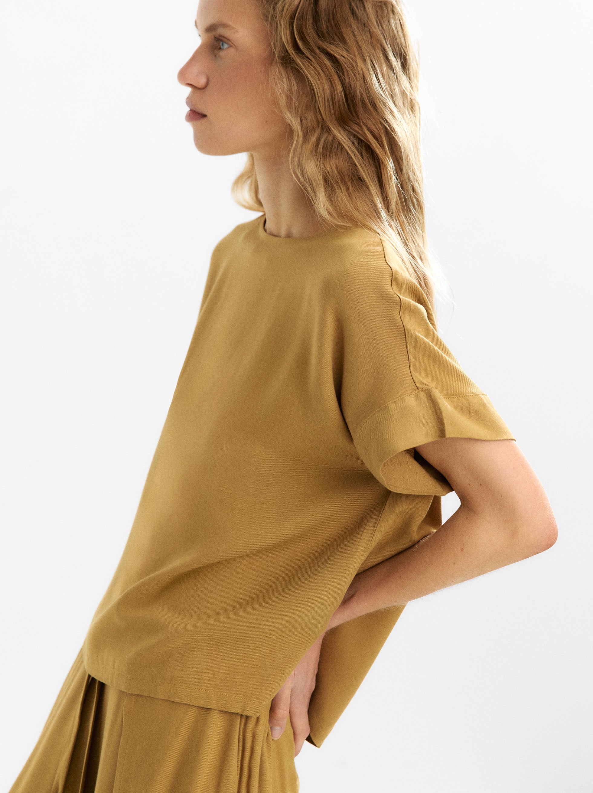 Blusa Fluida Lisa