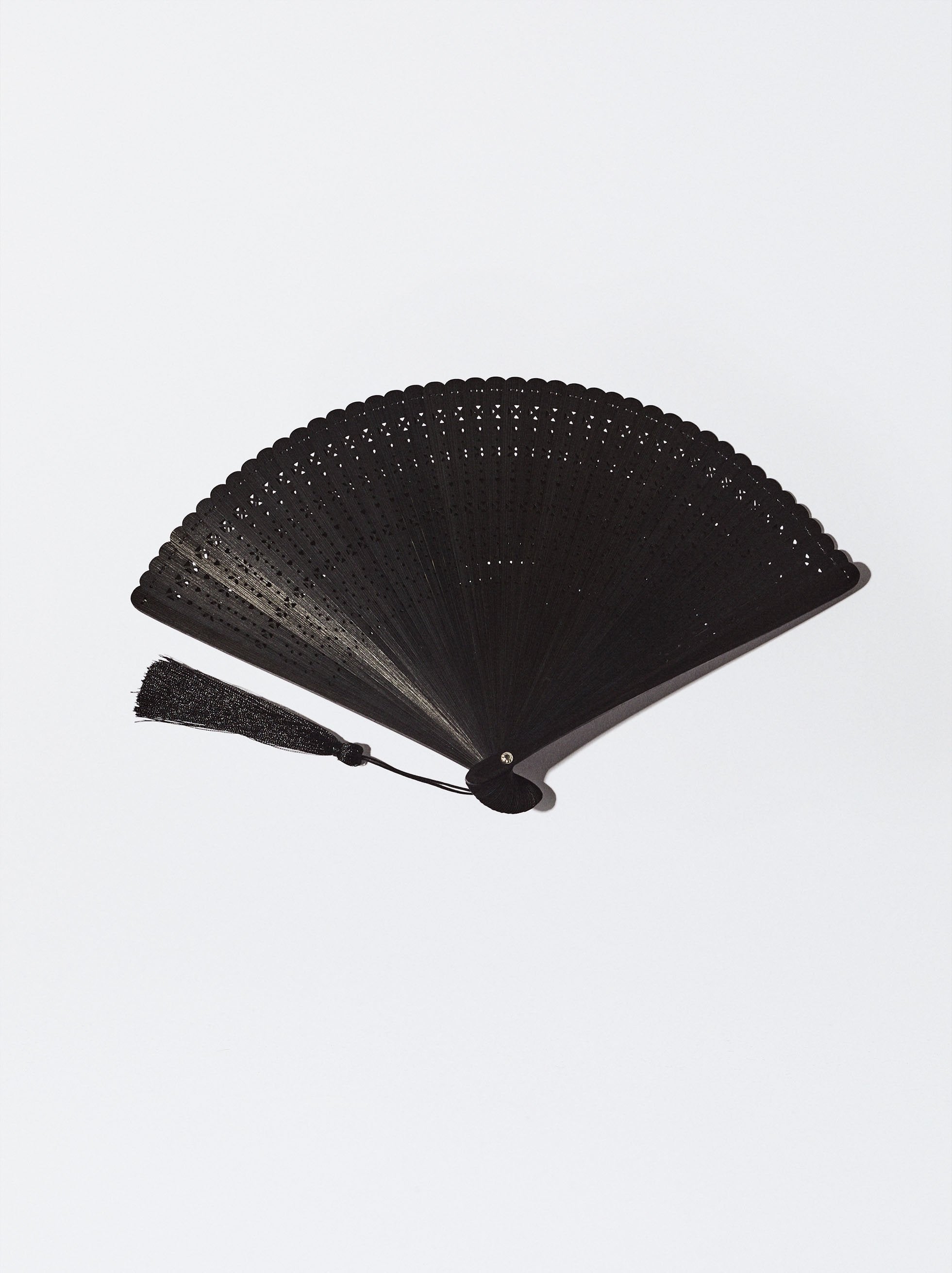 Abanico Bambú Con Perforado