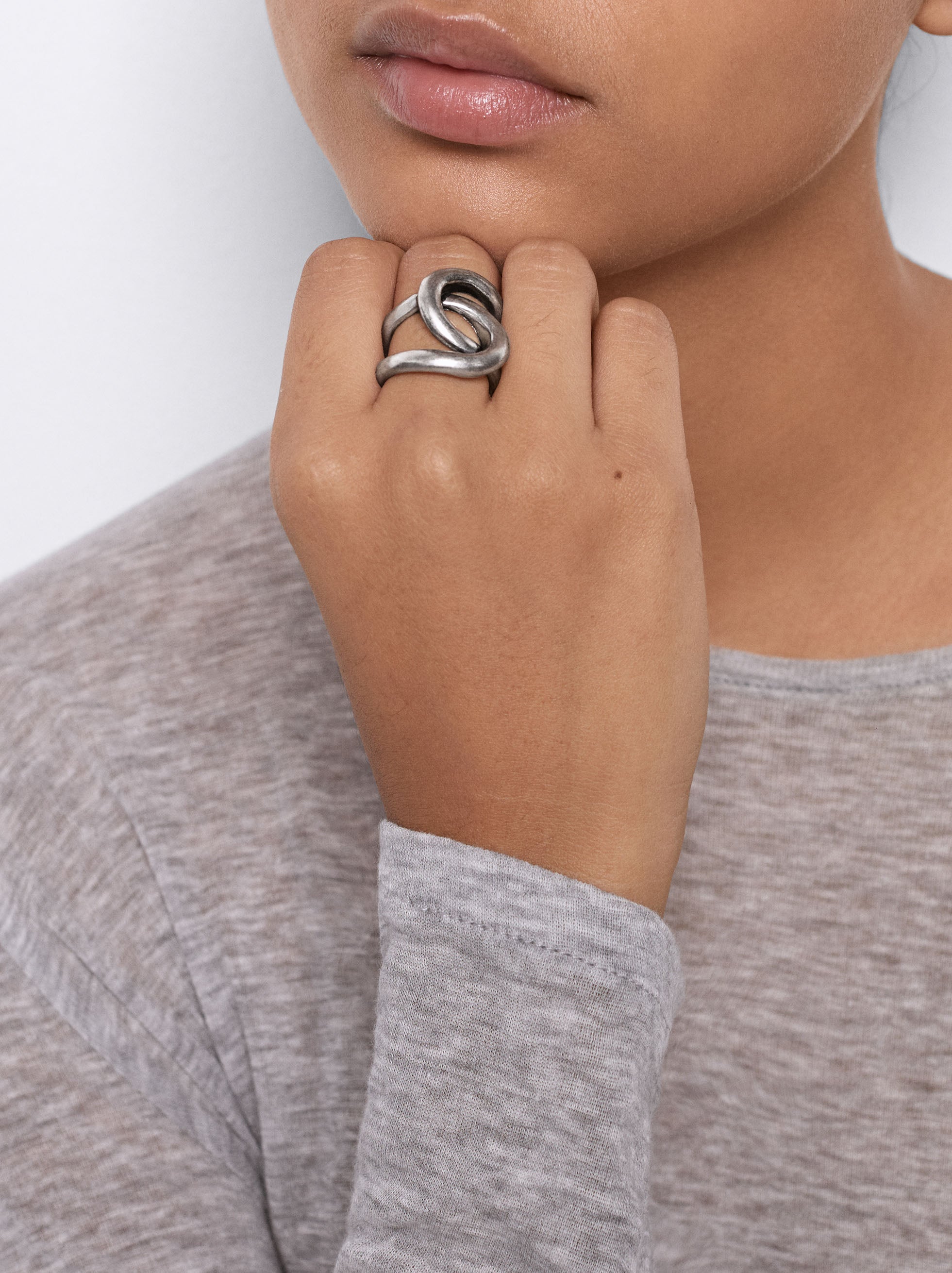 Anillo Plateado