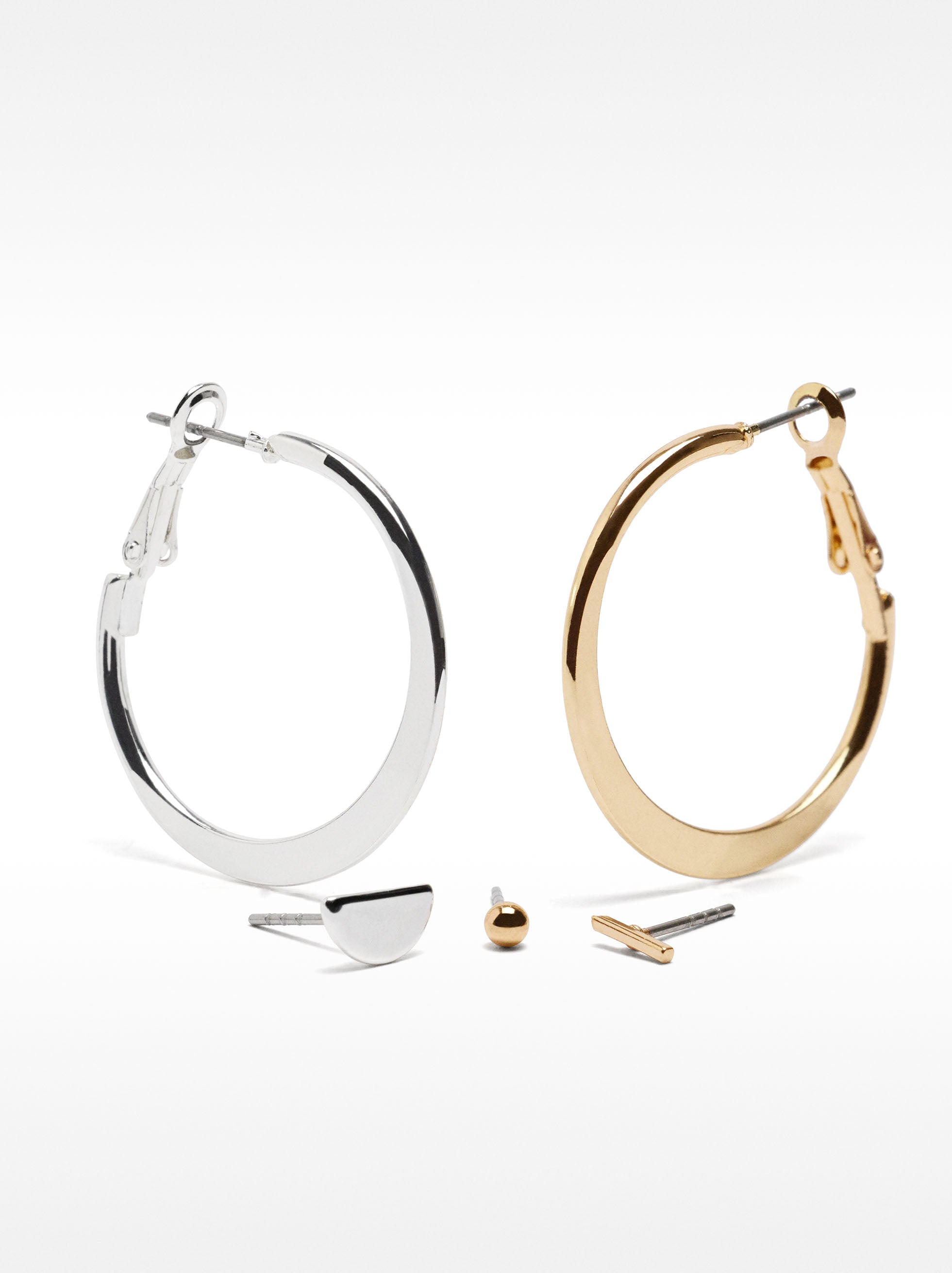 Set De Aretes Básicos