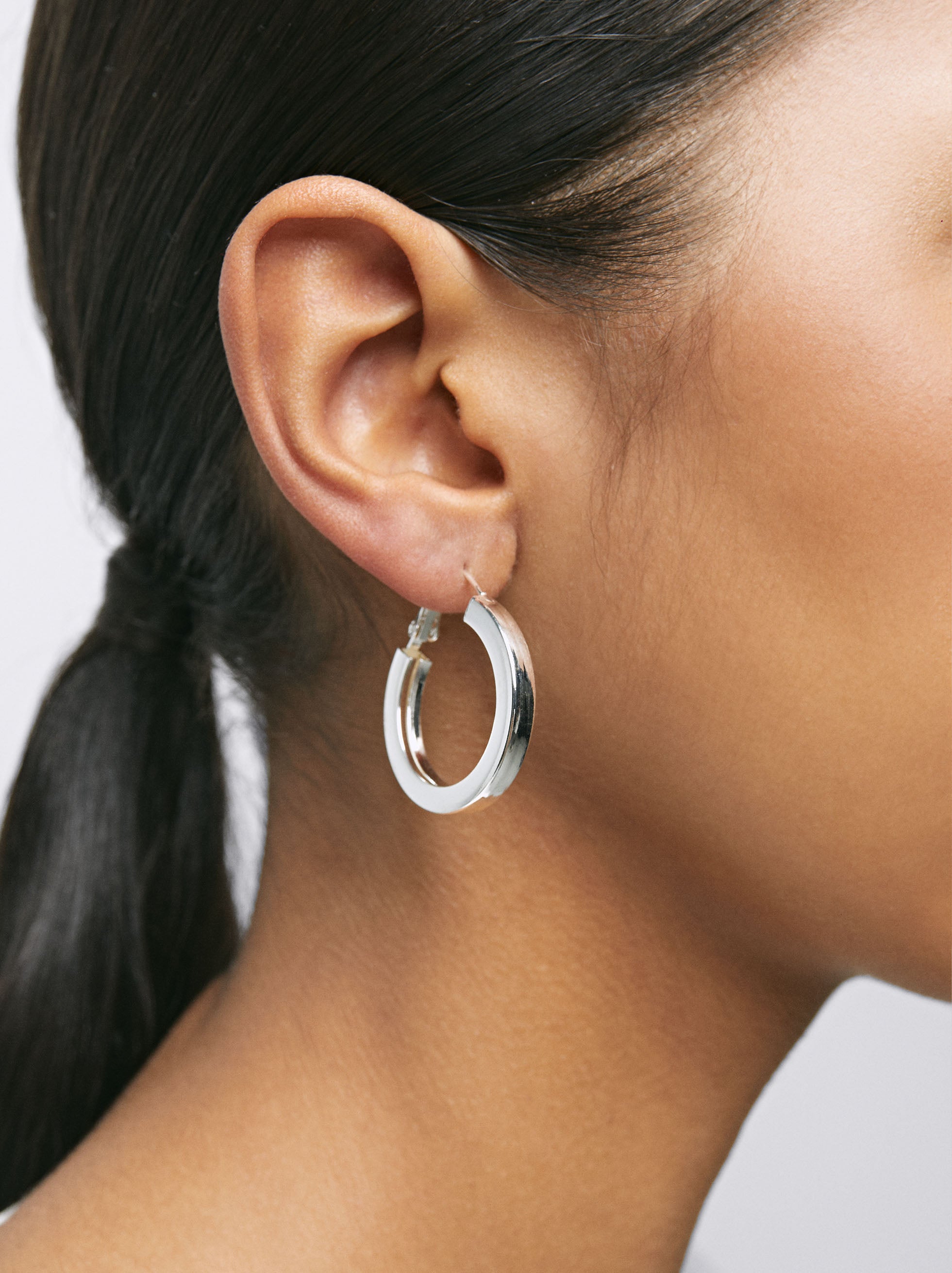 Aretes De Aro Cortos Plateados
