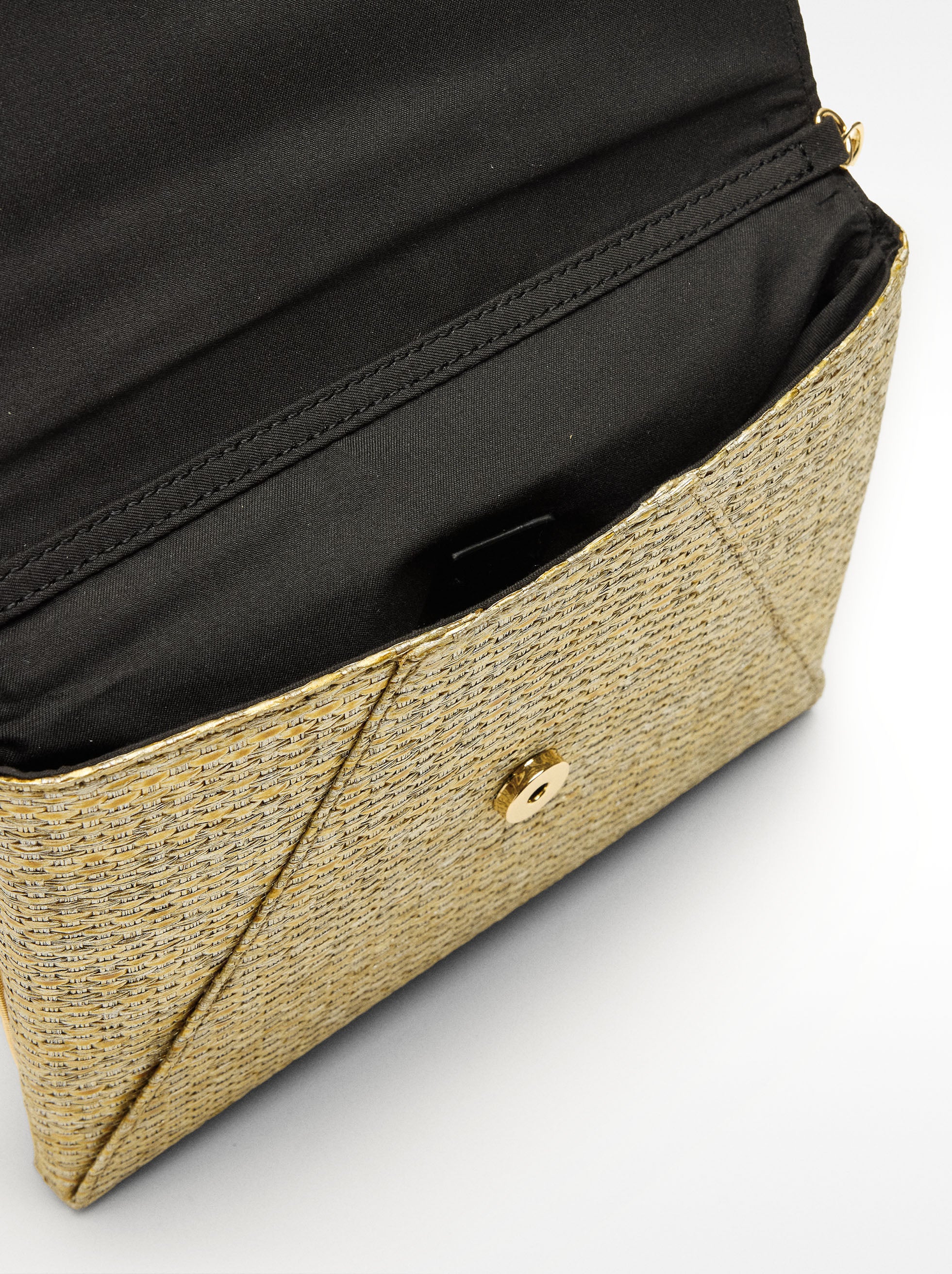 Bolso De Mano Efecto Paja