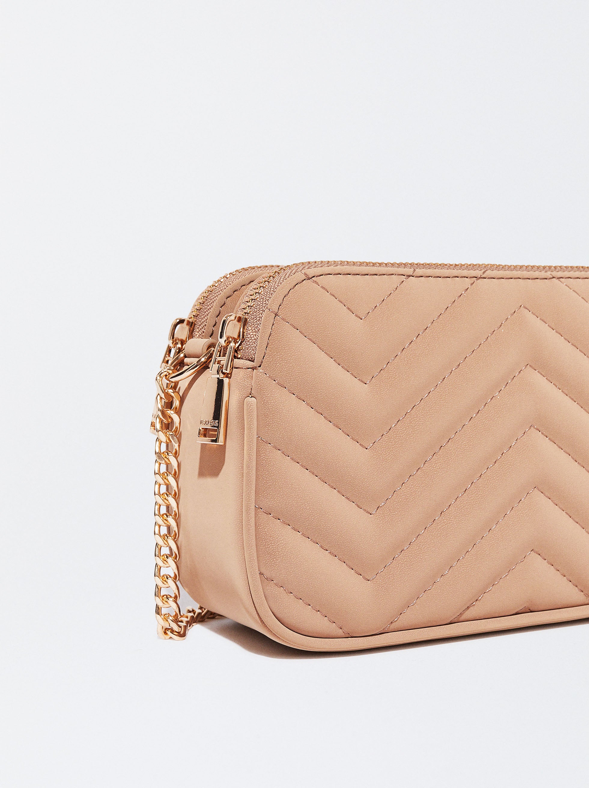 Bolso Acolchado Con Cadena