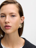 Aretes De Resina Con Efecto Martillado