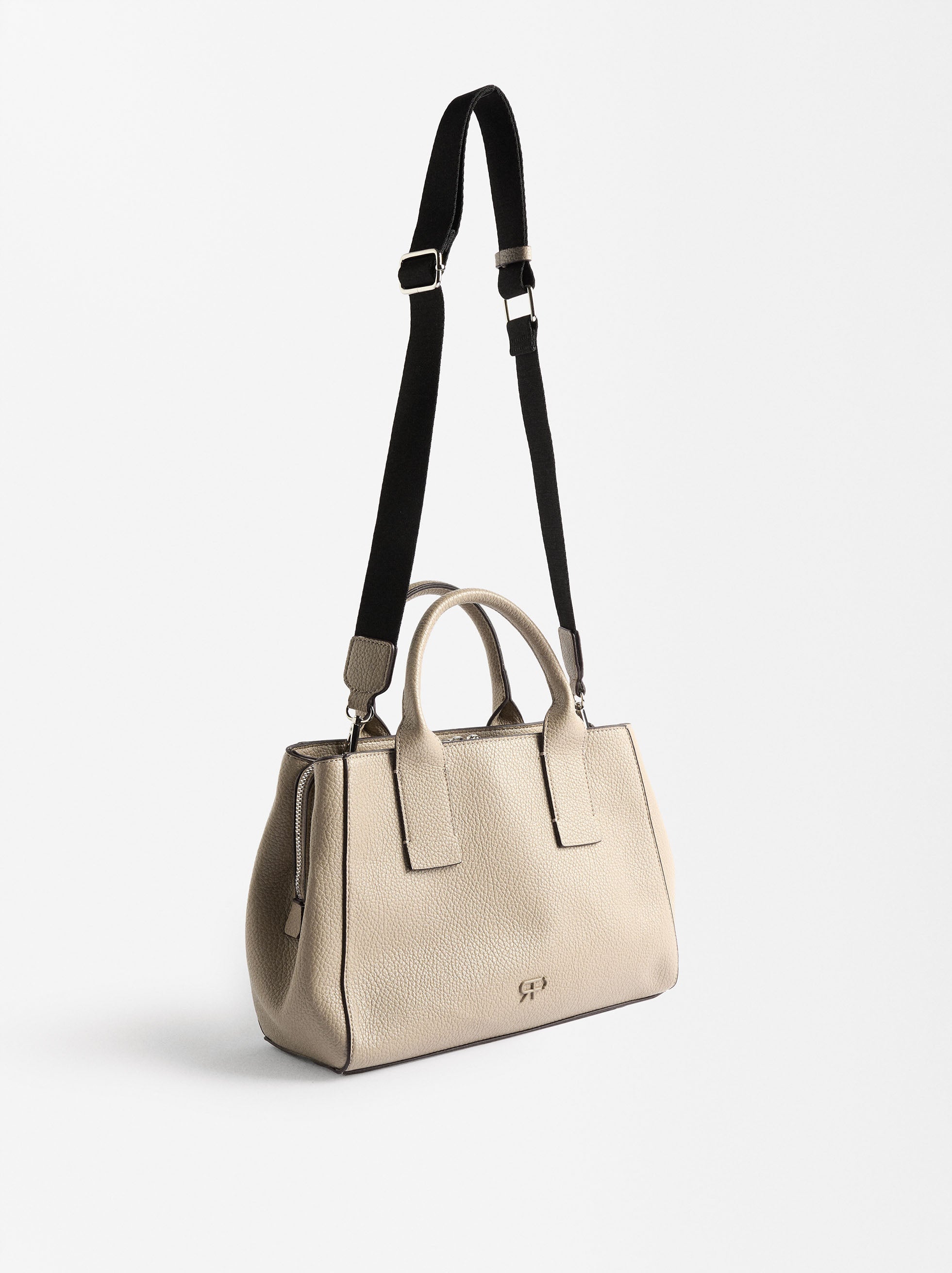 Cartera Tote Con Textura Y Bandolera