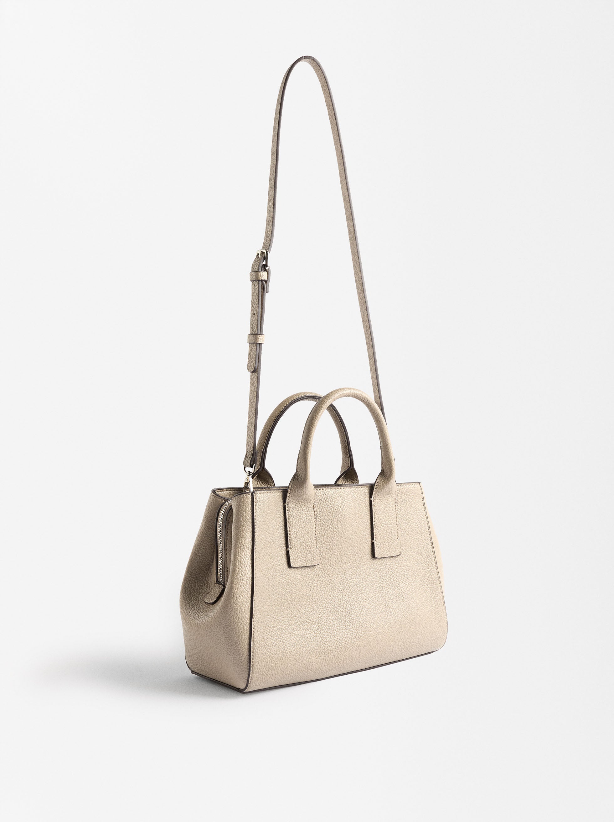 Bolso Tote Con Textura Y Bandolera
