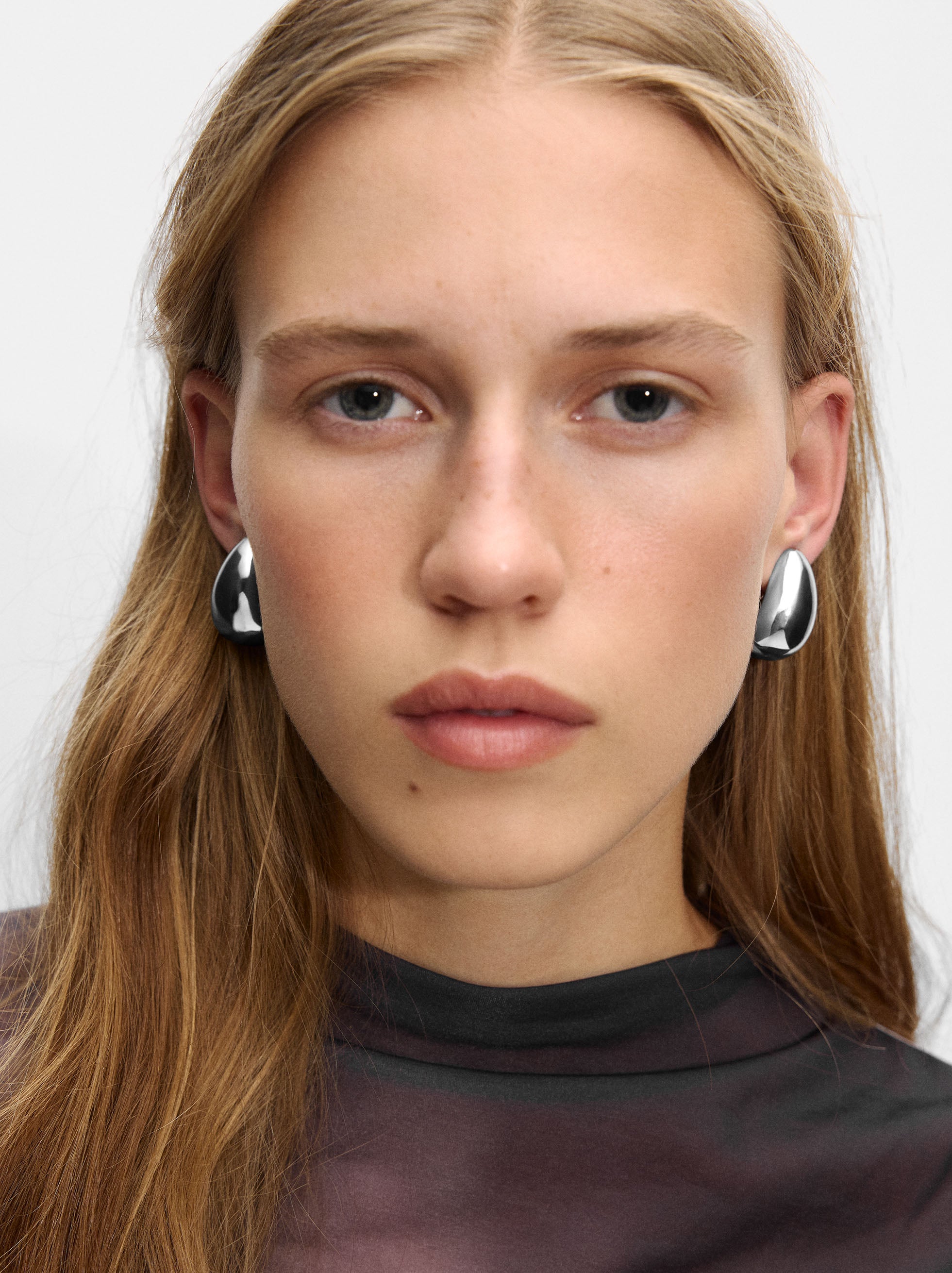 Aretes Ovalados Plateados