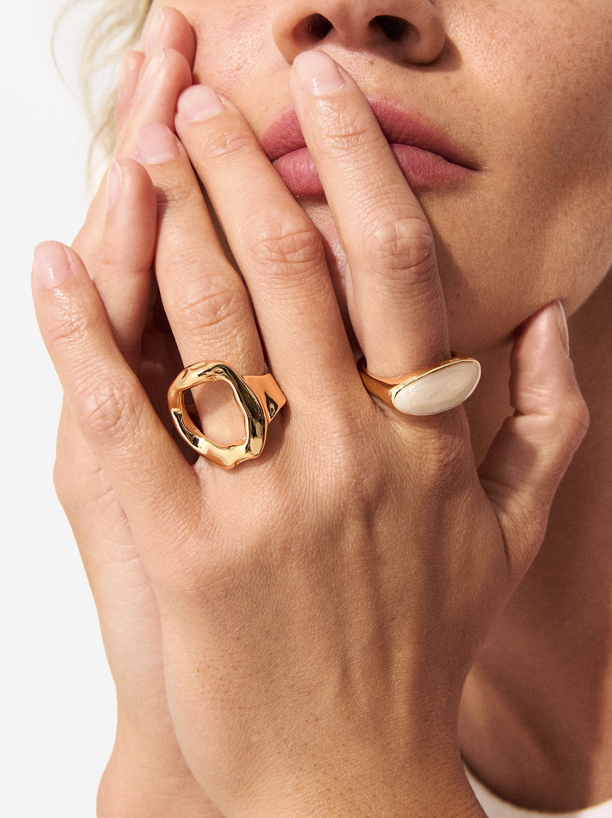 Anillo Perforado Irregular