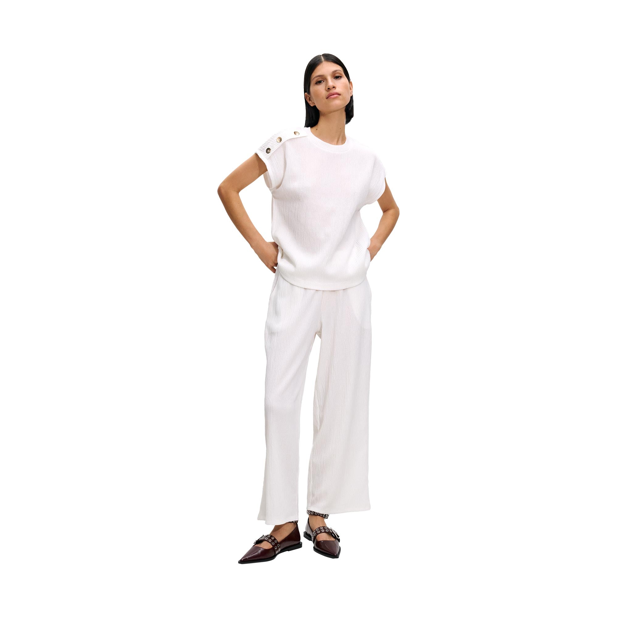 Pantalón Texturizado Con Cintura Elástica