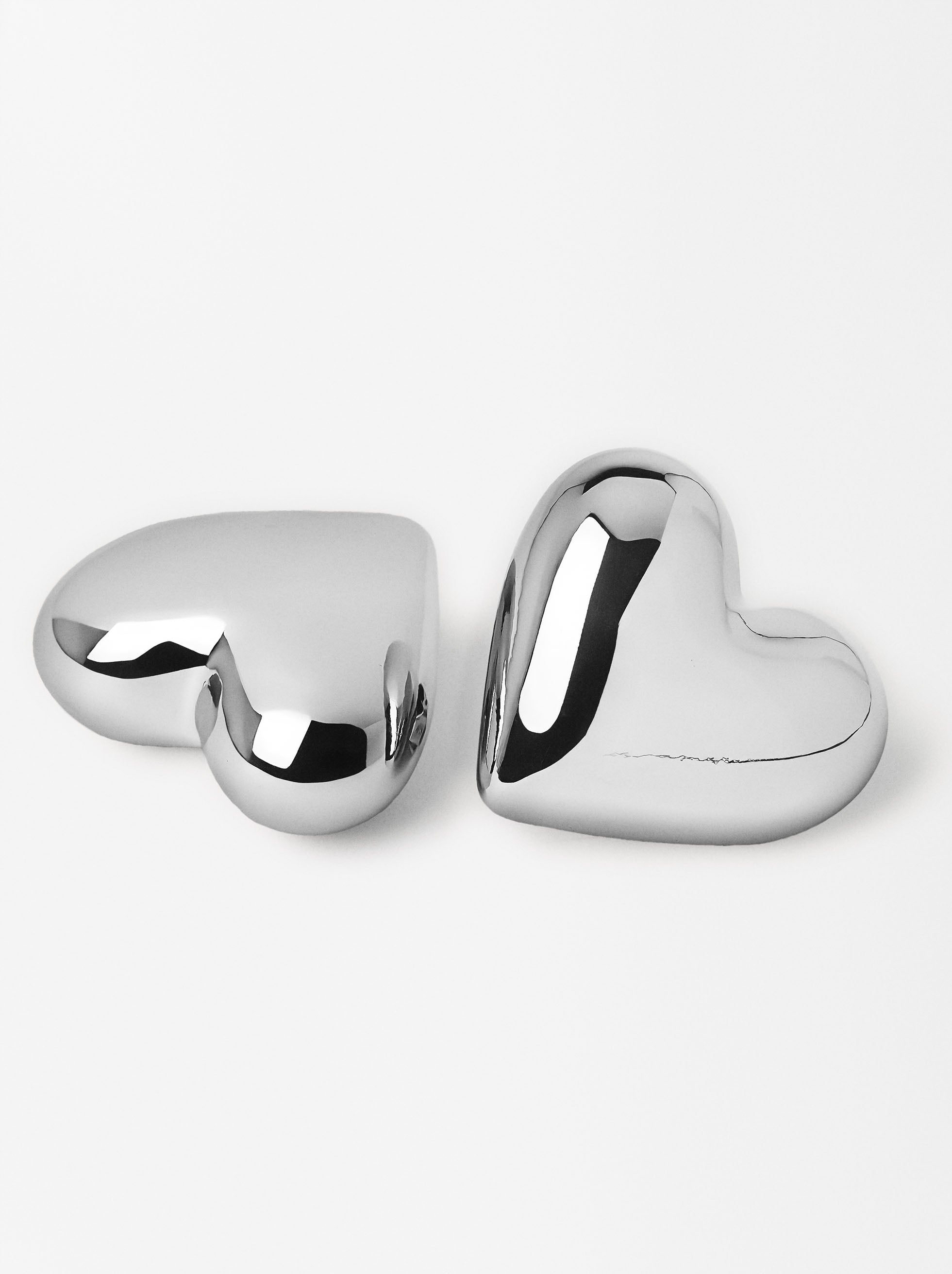 Aretes Maxi Corazón Plateados