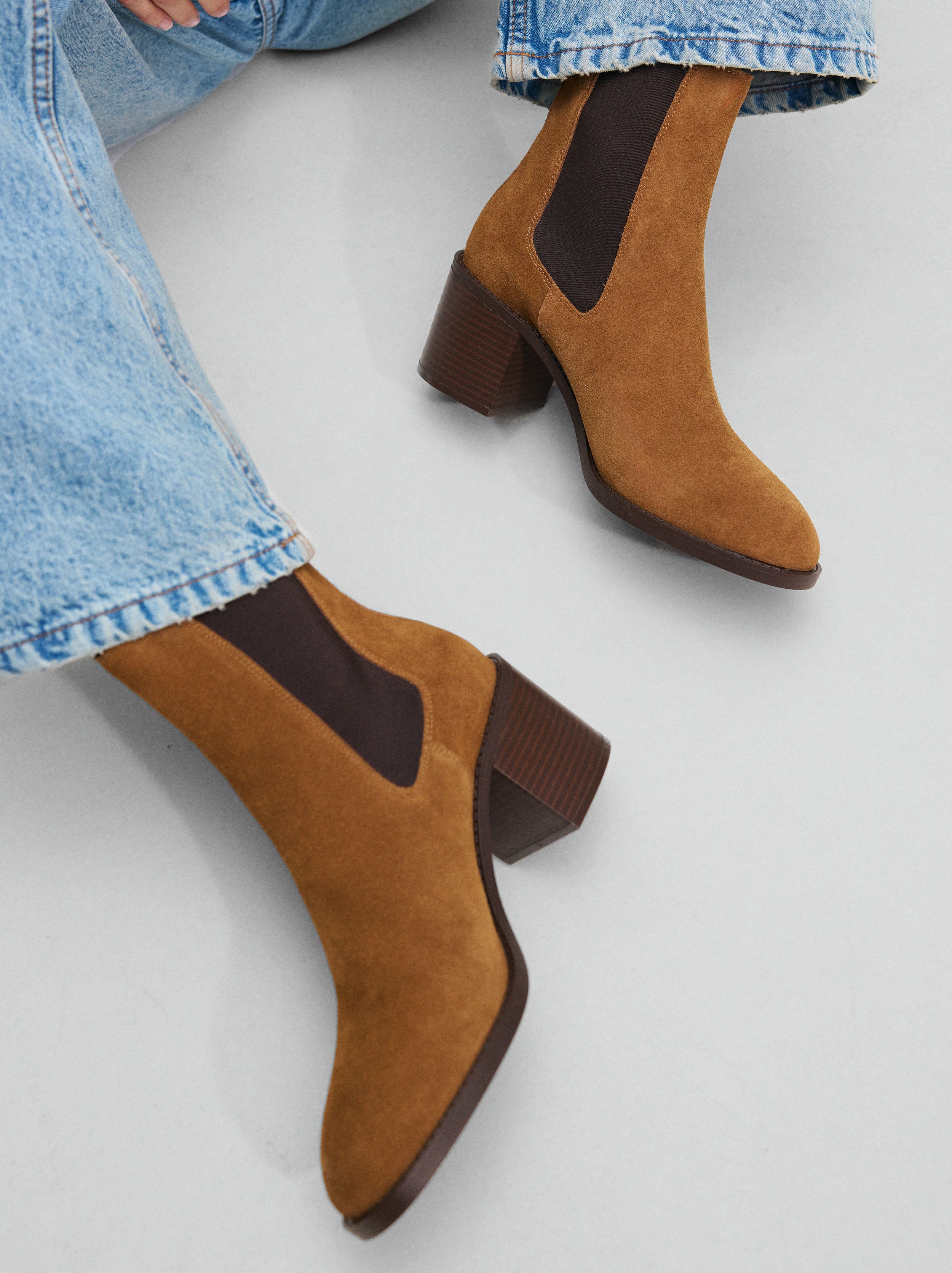 Botines De Piel Con Tacón