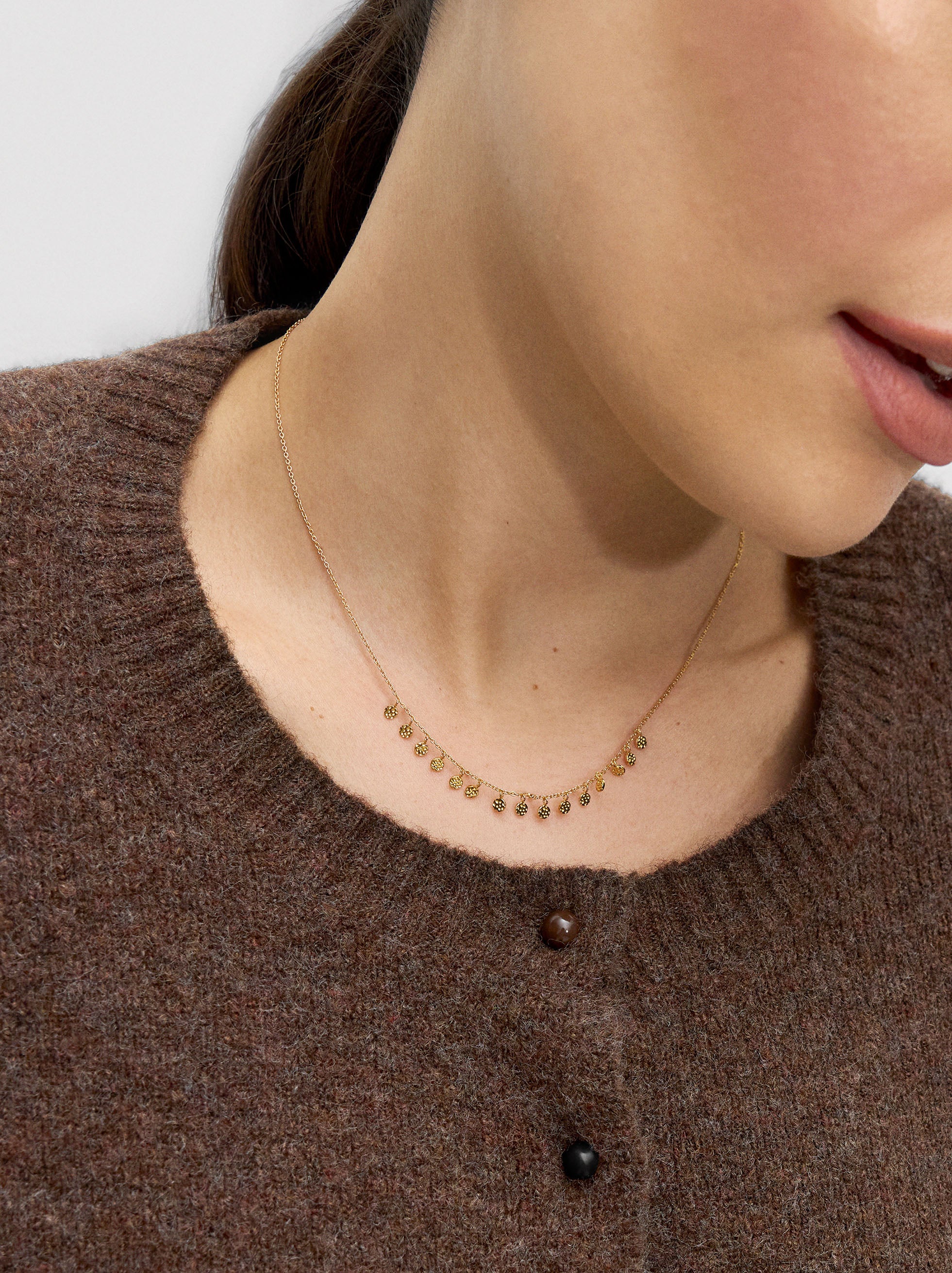 Collar Corto Con Medallas - Plata De Ley 925