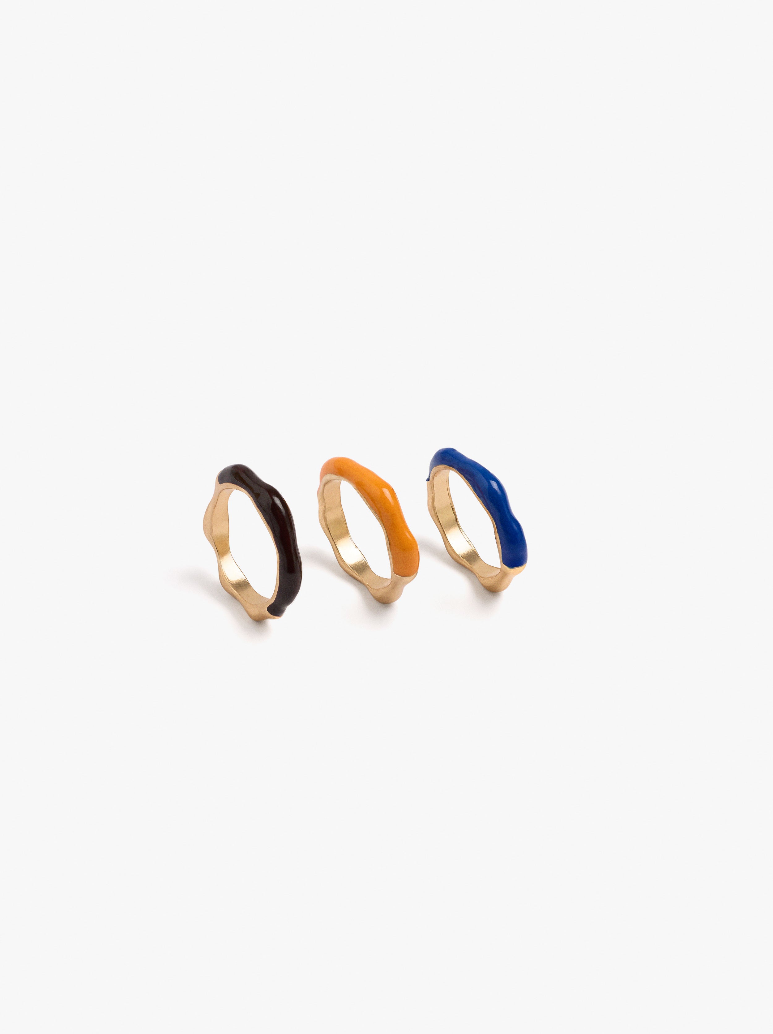 Set De Anillos Ondulados Con Esmaltado