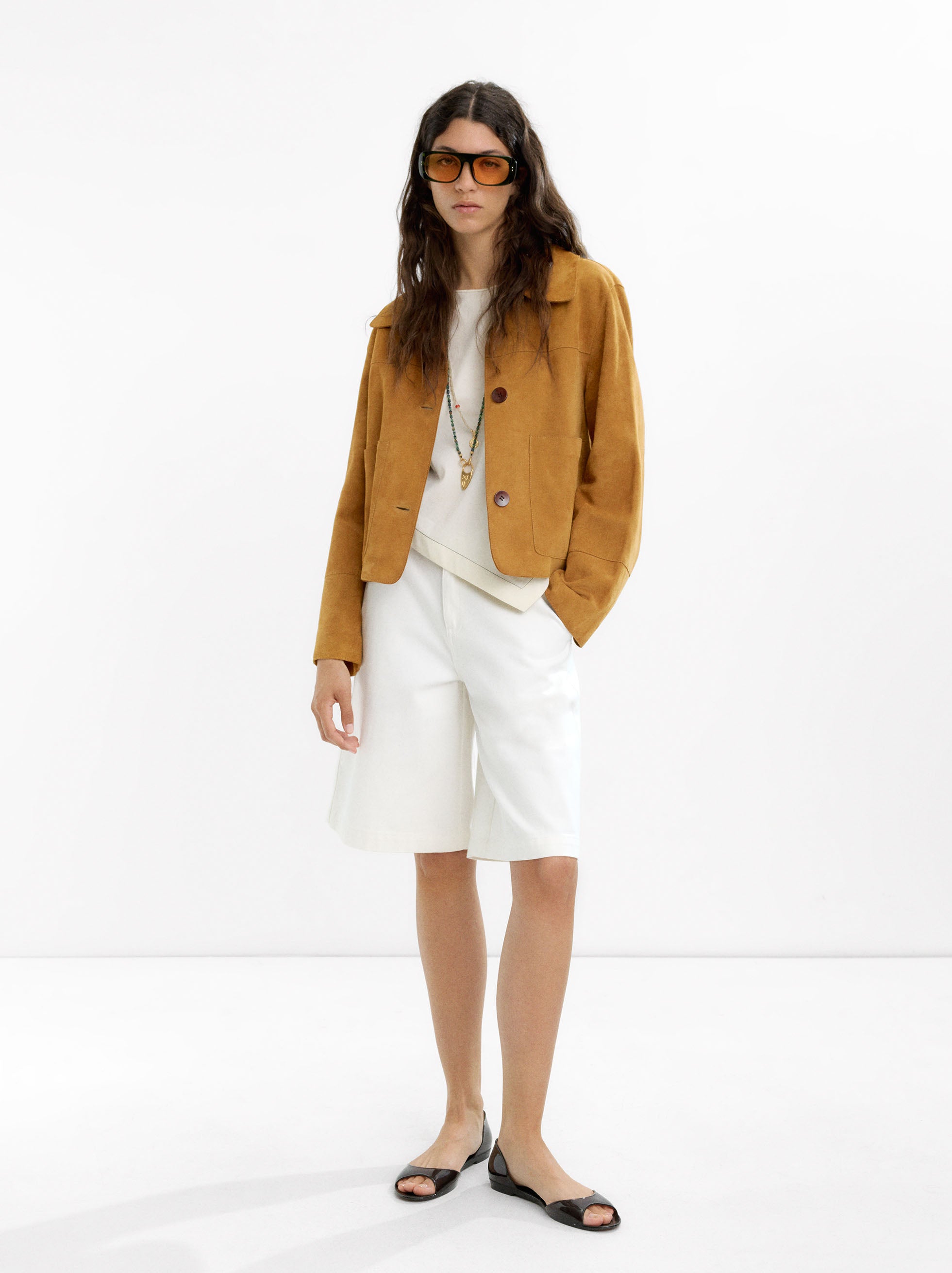 Chaqueta De Piel Con Botones
