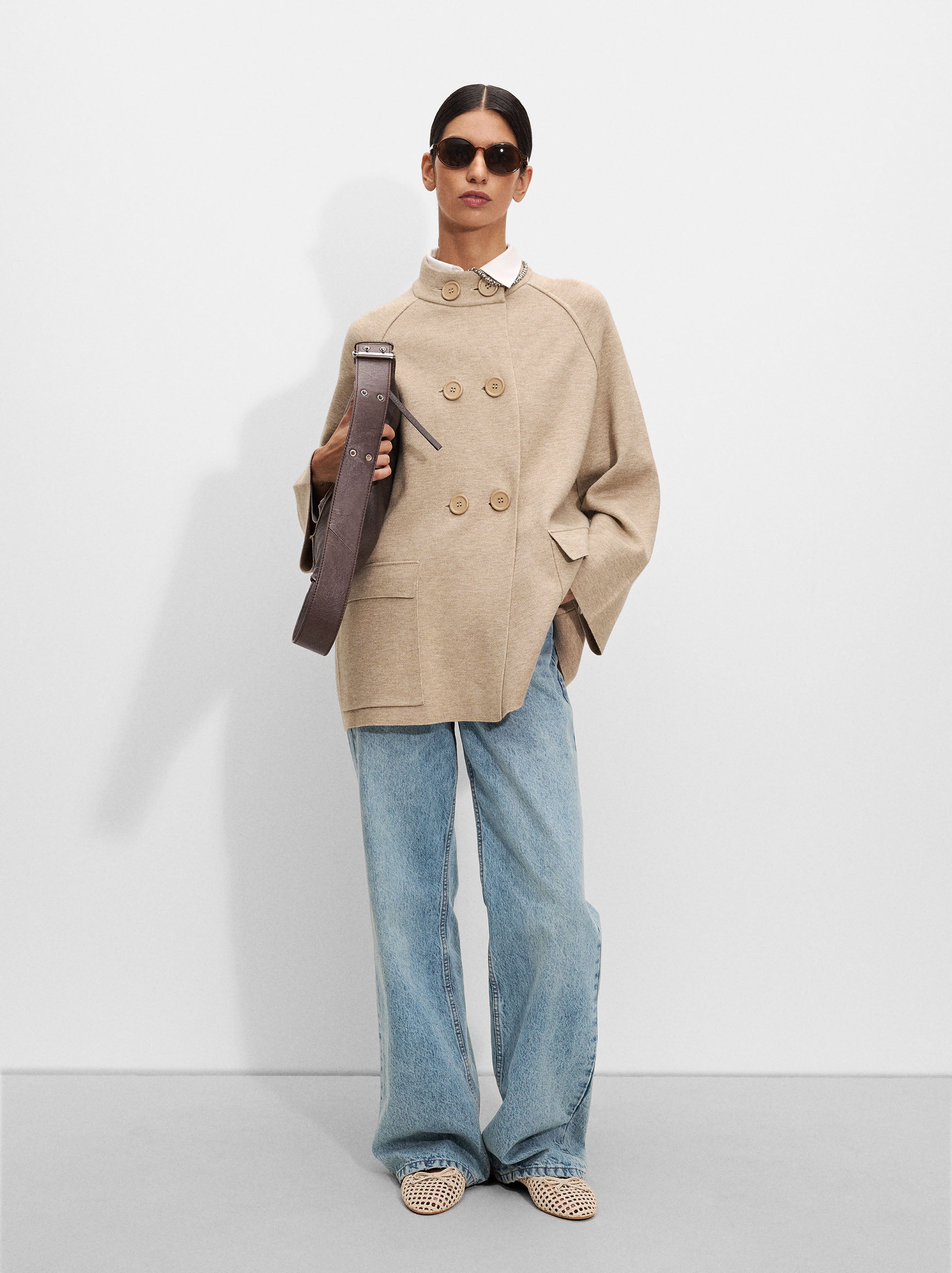 Poncho De Punto Con Botones