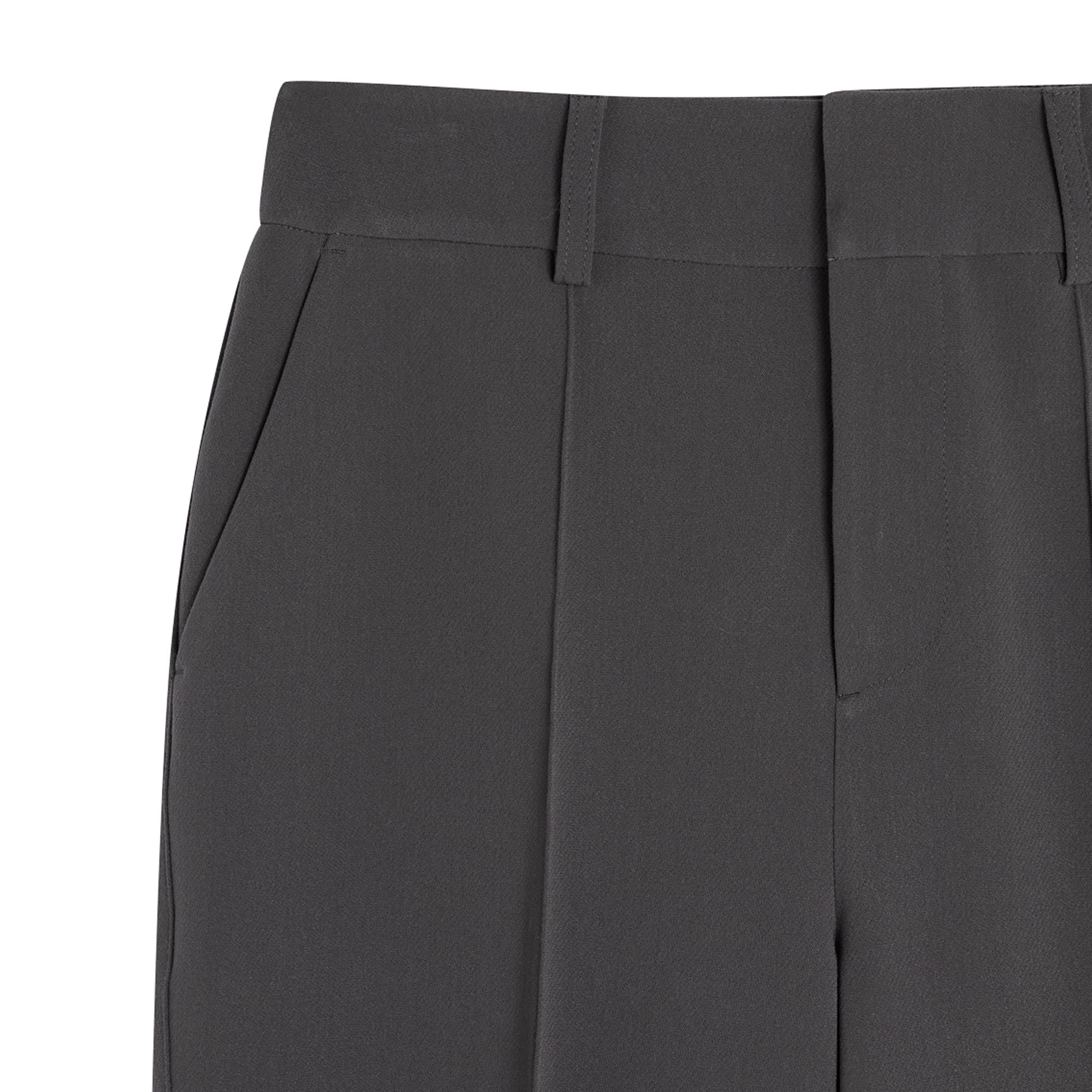 Pantalón Con Trabillas