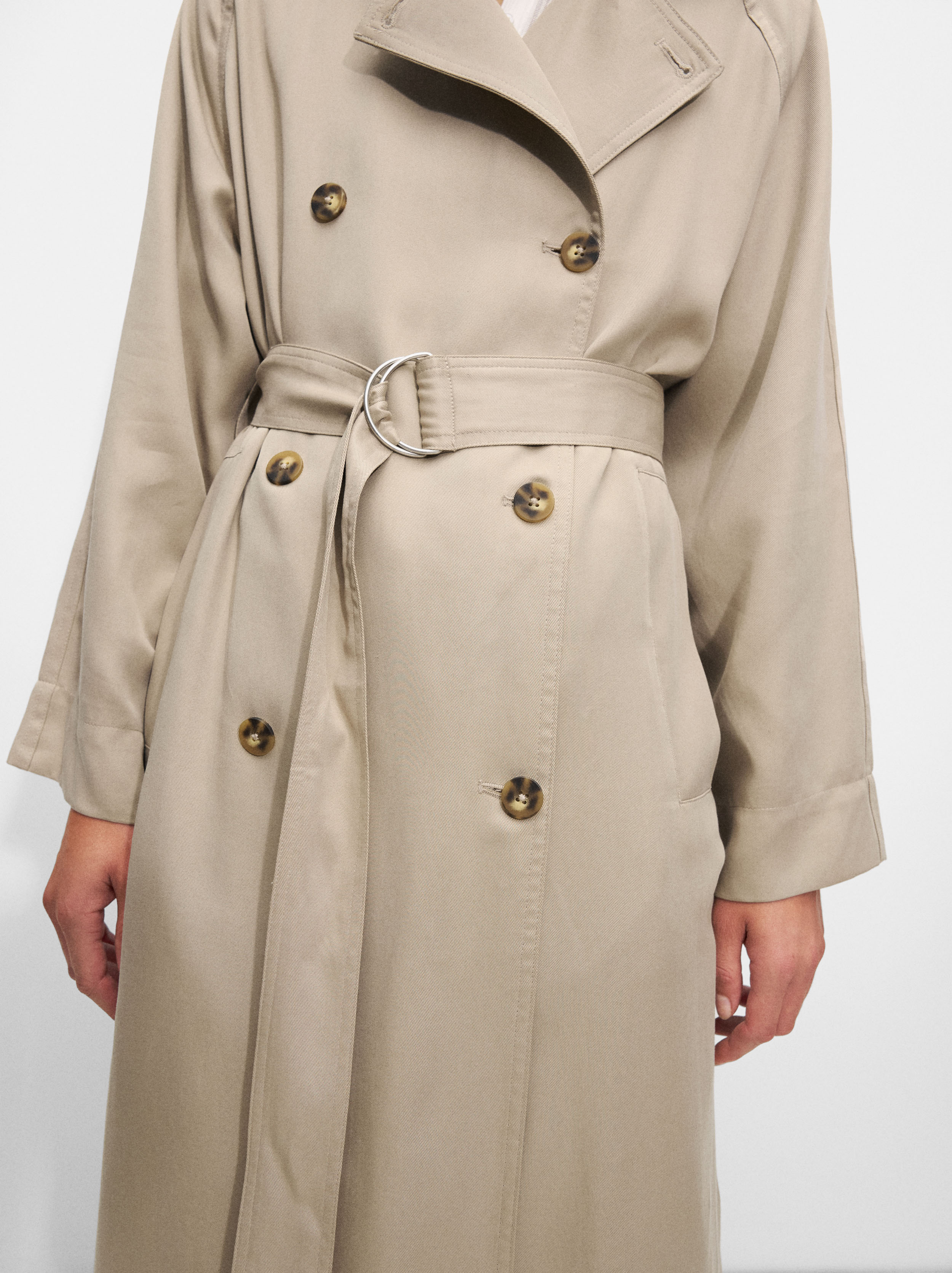 Gabardina Larga Con Bolsillos