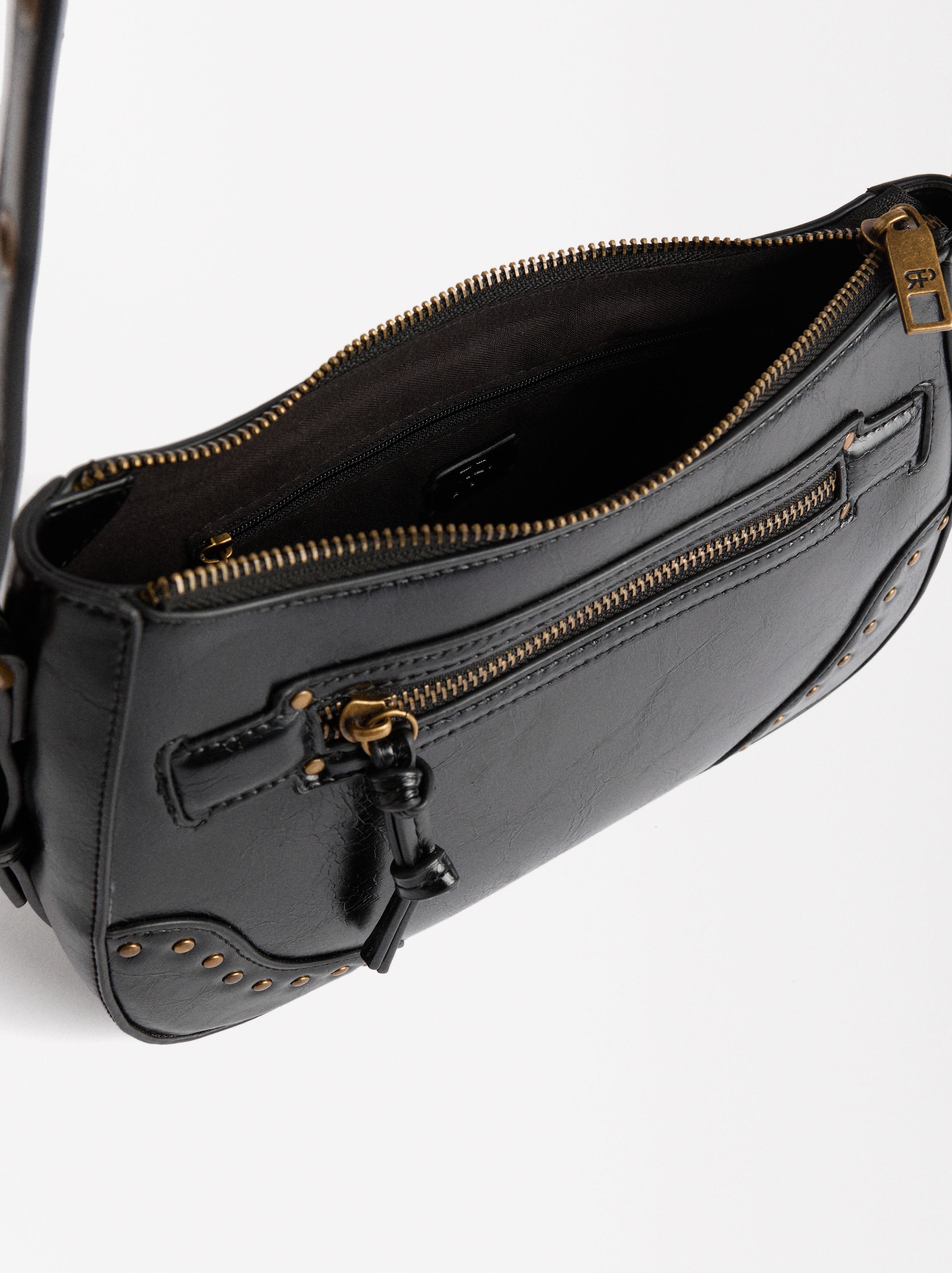 Bolso Bandolera Con Tachuelas
