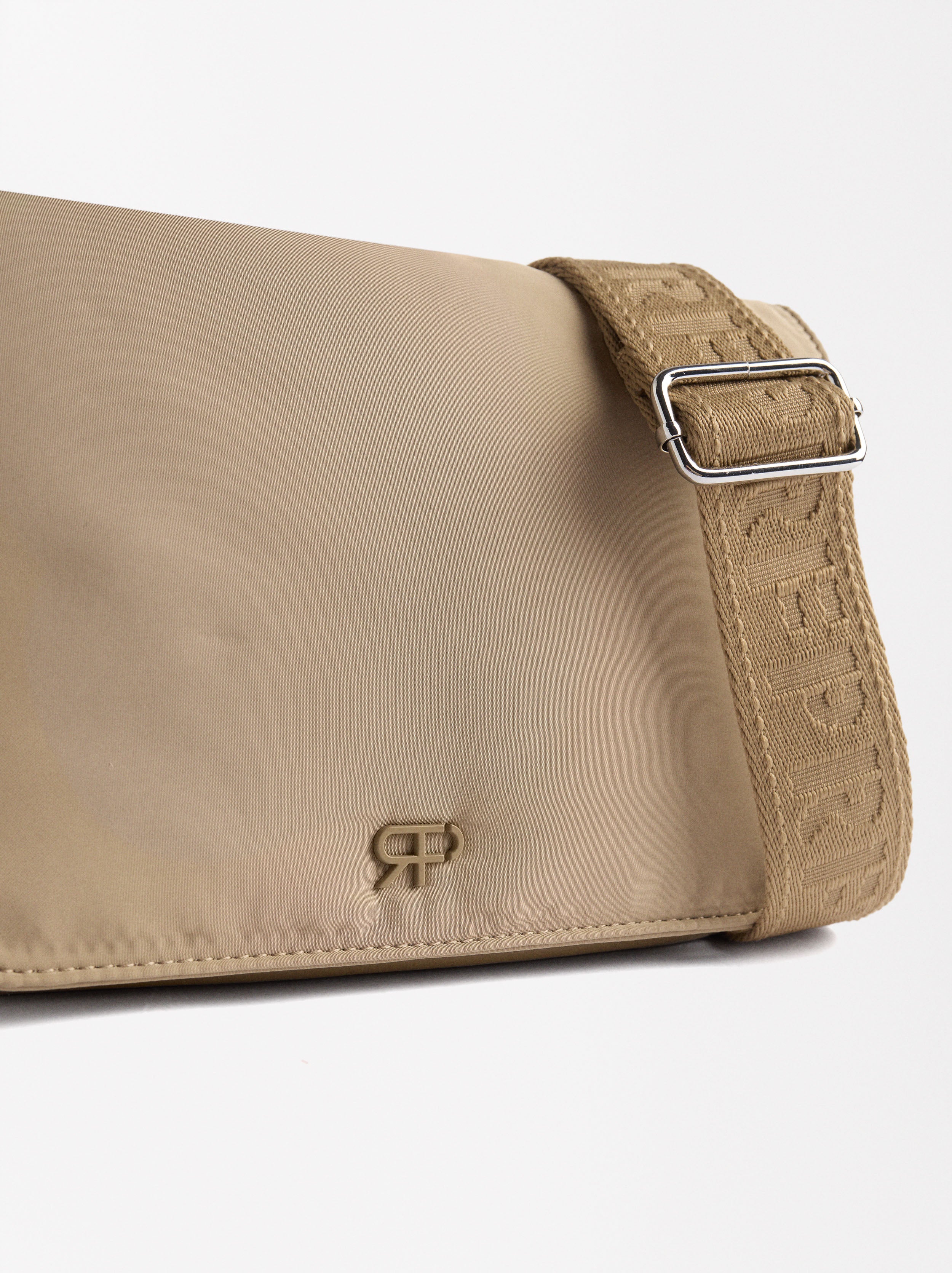 Bolso Bandolera De Nylon