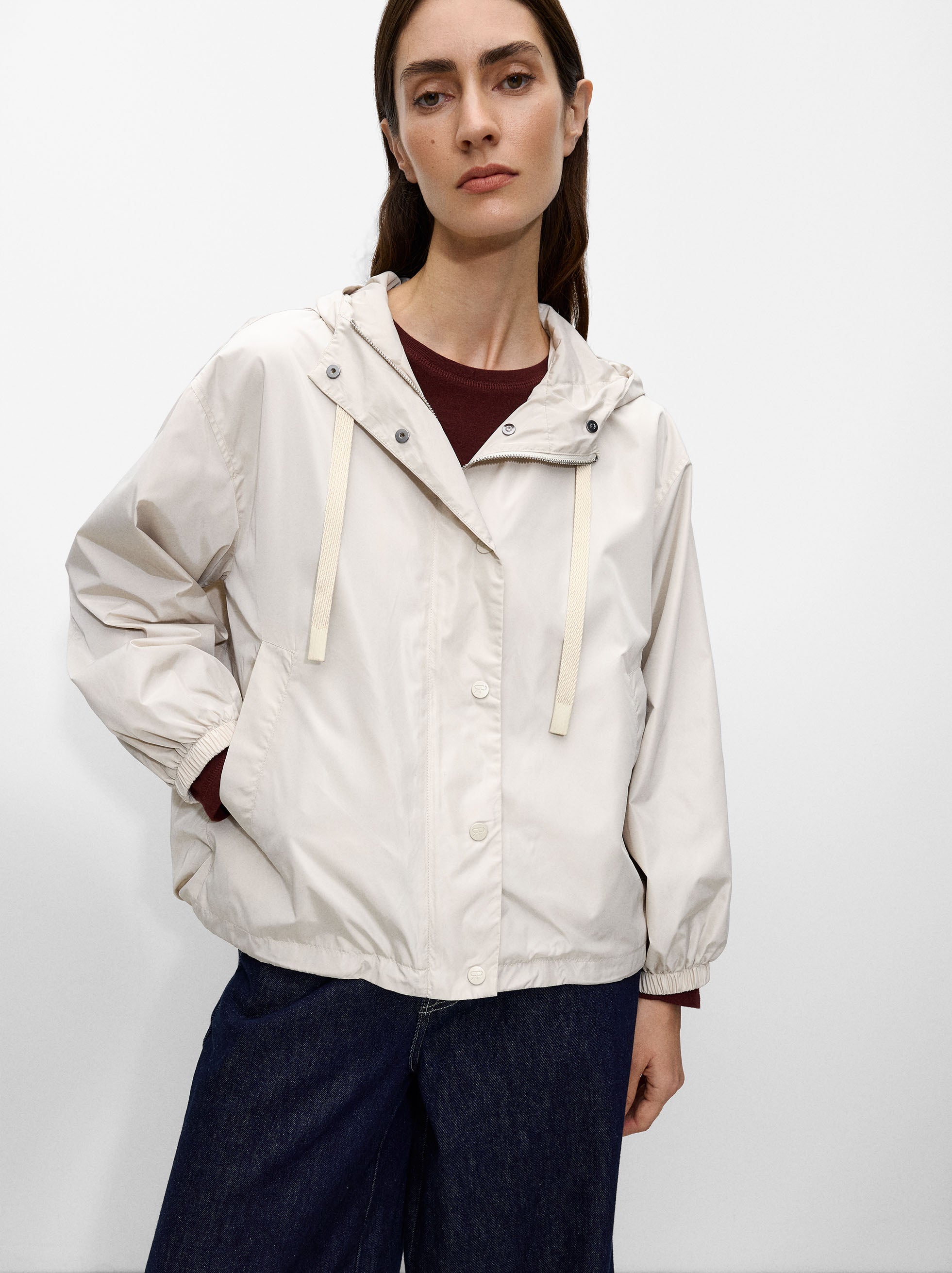 Impermeable Con Capucha
