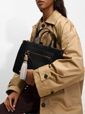 Cartera Tote Con Colgante