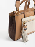 Bolso Tote Con Colgante