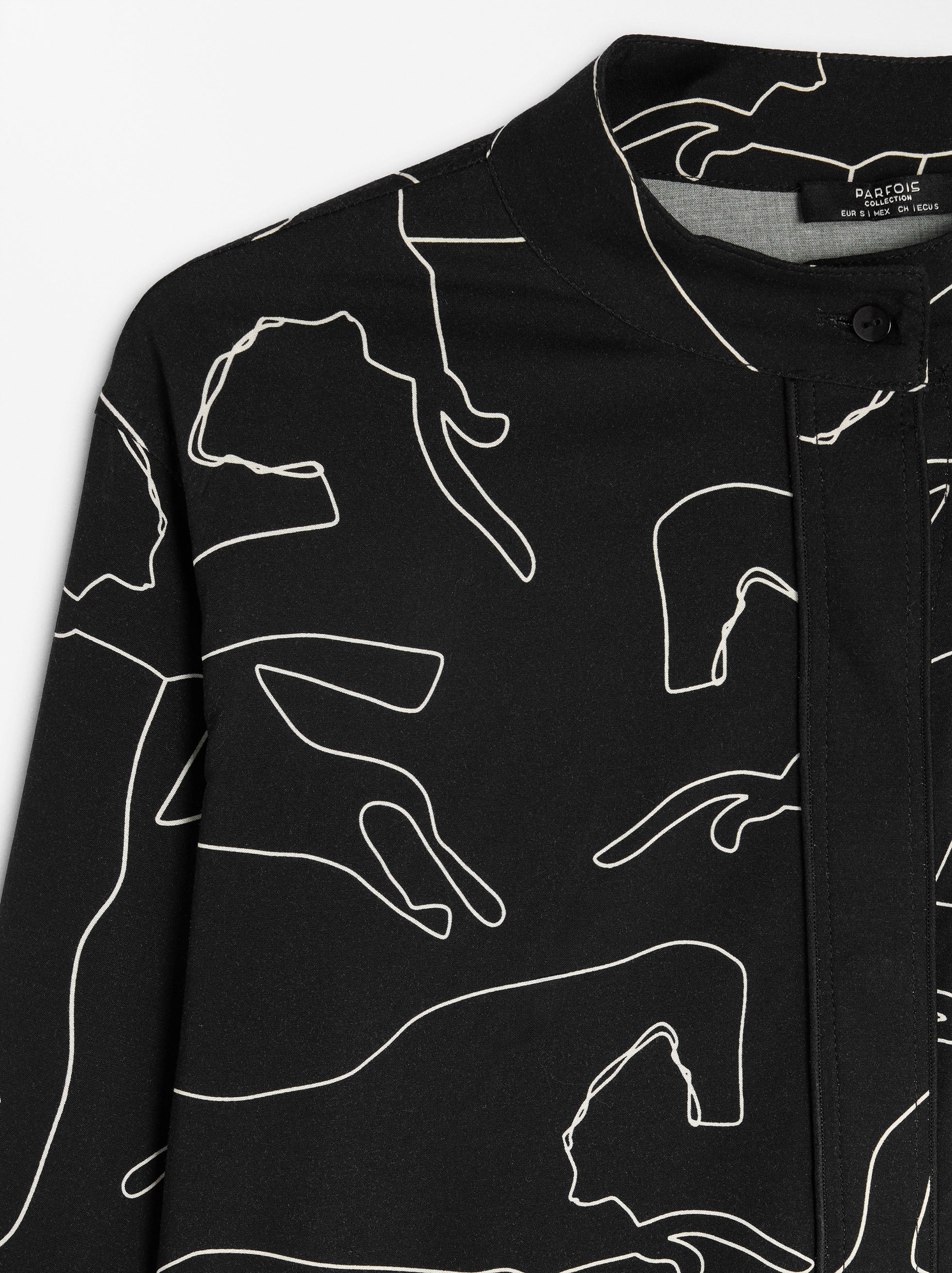 Camisa Estampada Cuello Mao