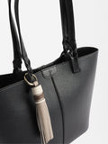 Bolso Shopper Con Colgante