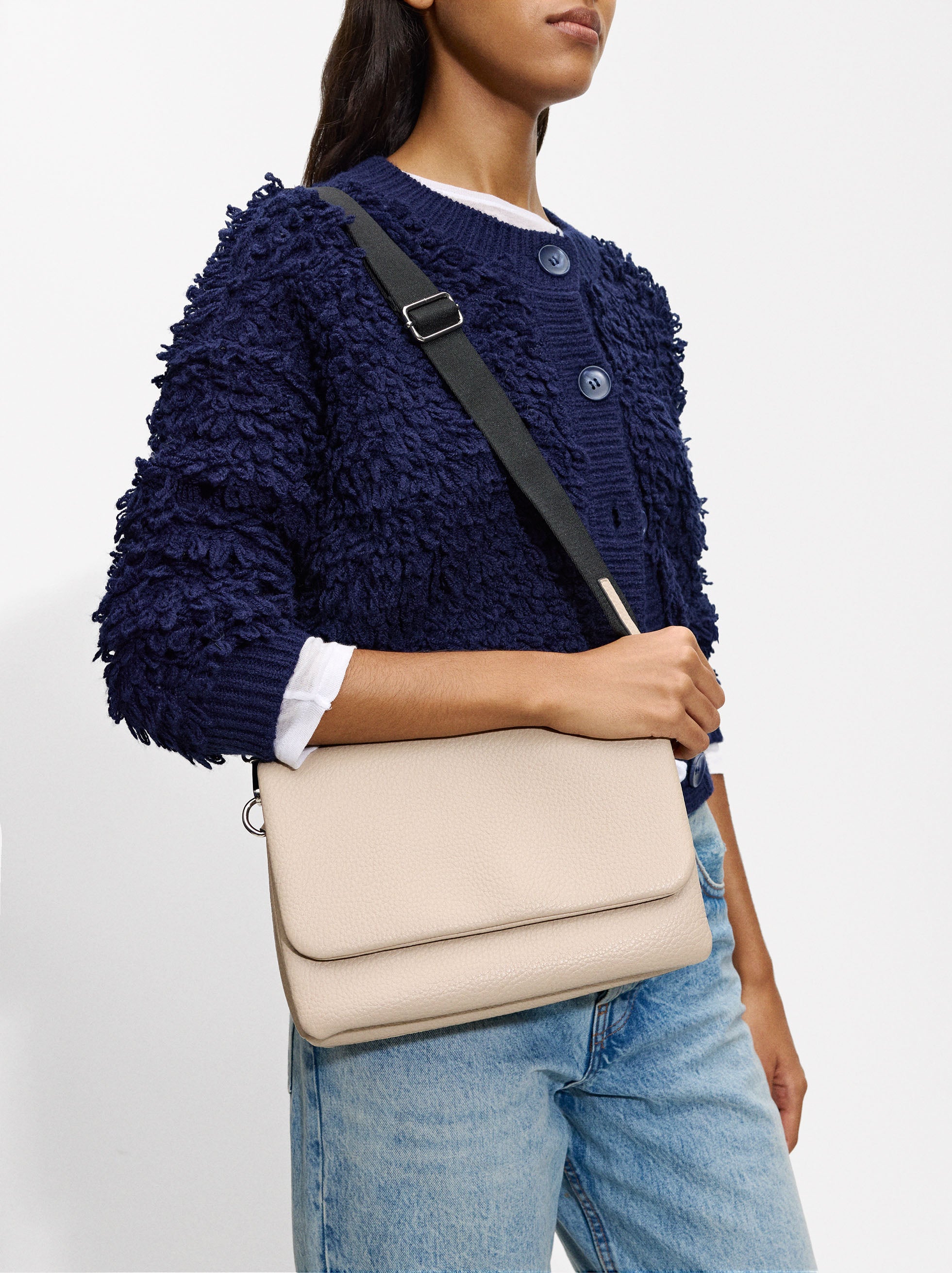 Bolso Bandolera Con Solapa