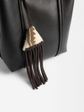 Bolso Tote Con Colgante De Lana