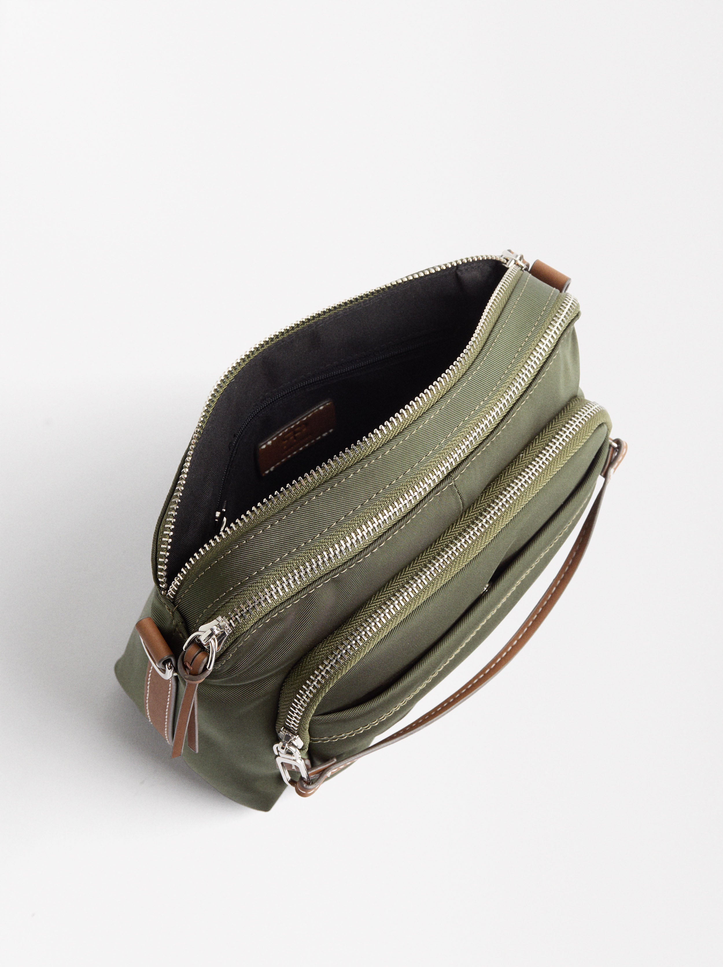 Cartera Bandolera De Nylon