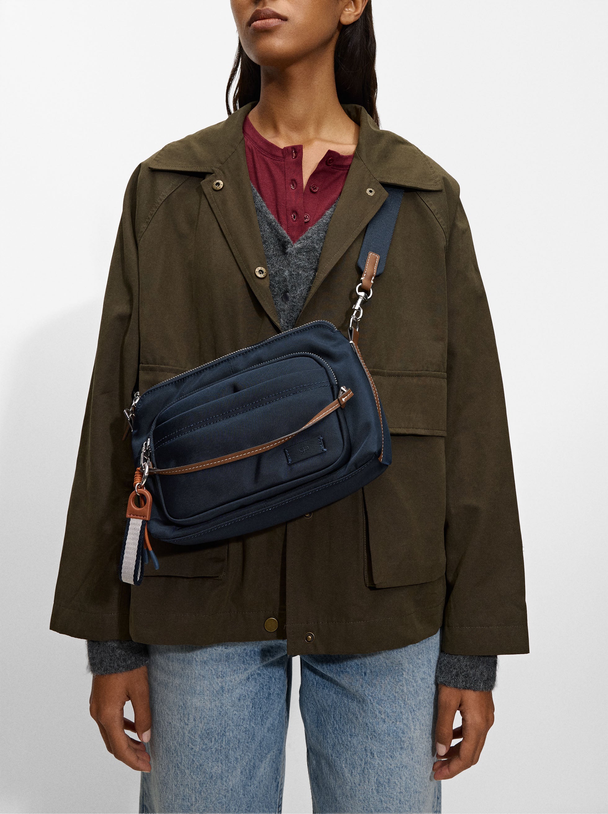 Bolso Bandolera De Nylon