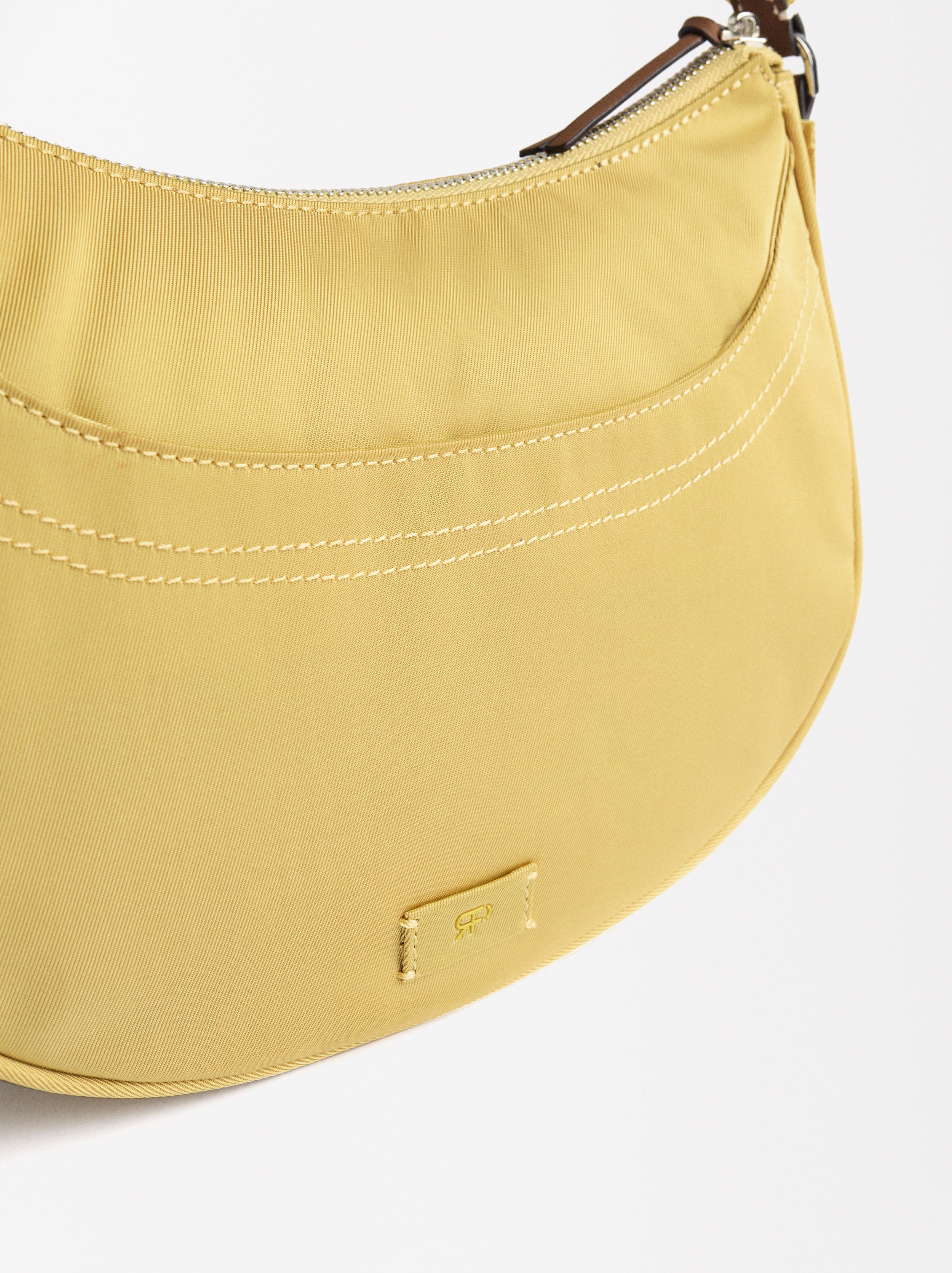 Cartera Bandolera De Nylon Tipo Hobo