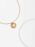 Conjunto De Collares Con Medalla Y Perlas