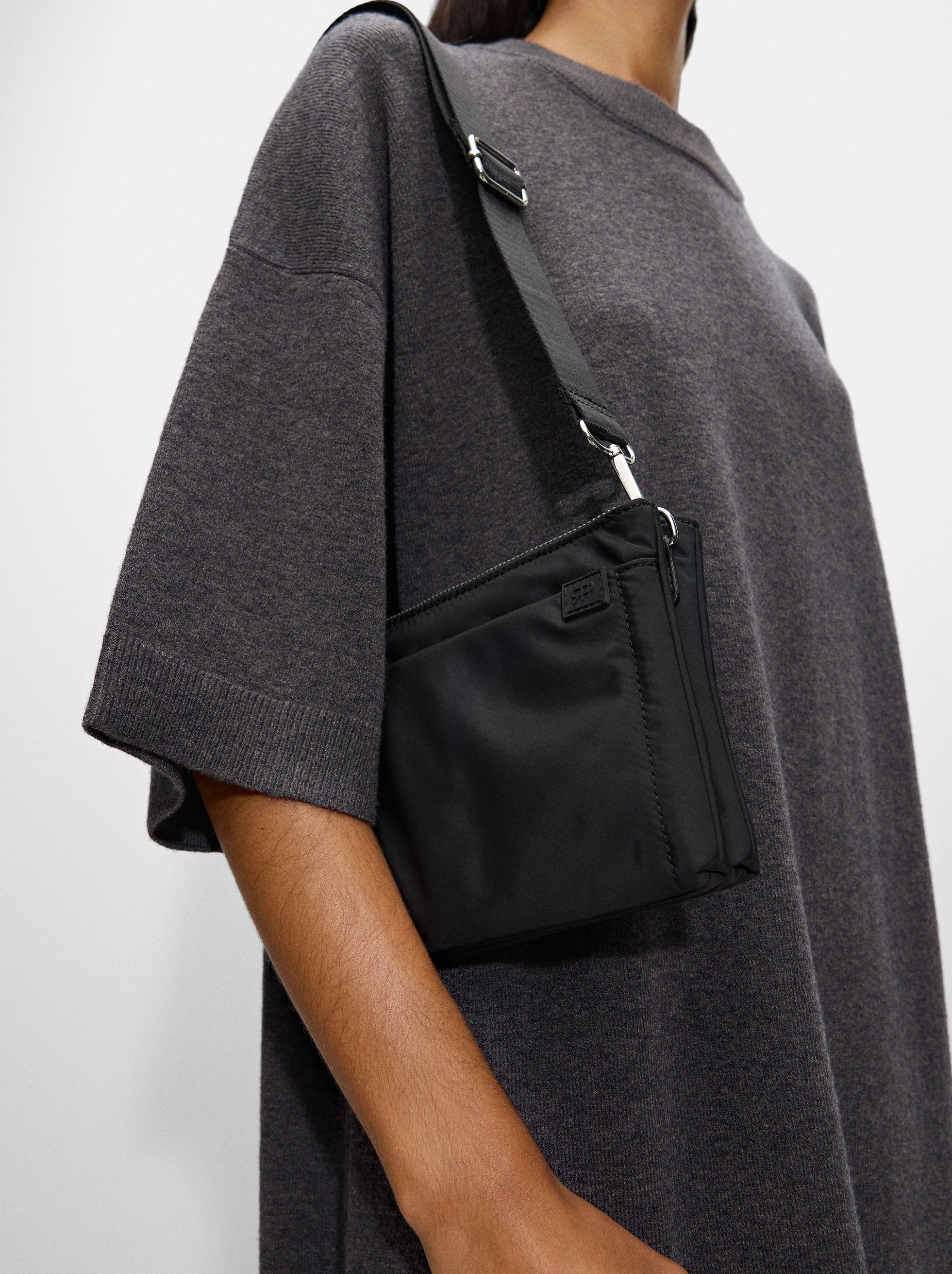 Bolso Bandolera De Nylon