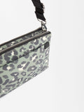 Bolso Bandolera De Nylon Estampada