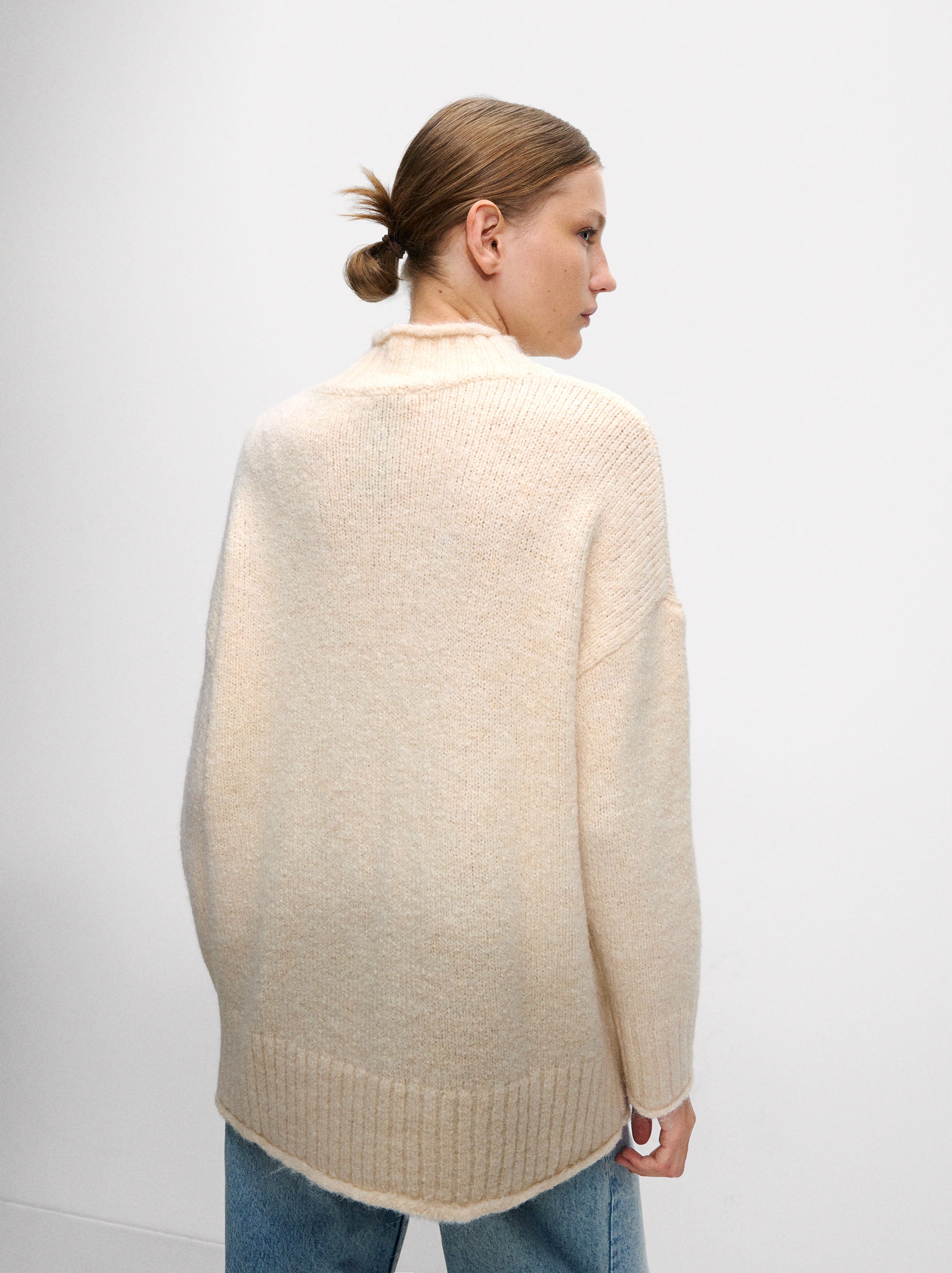 Jersey Con Lana Y Cuello Semi-Alto