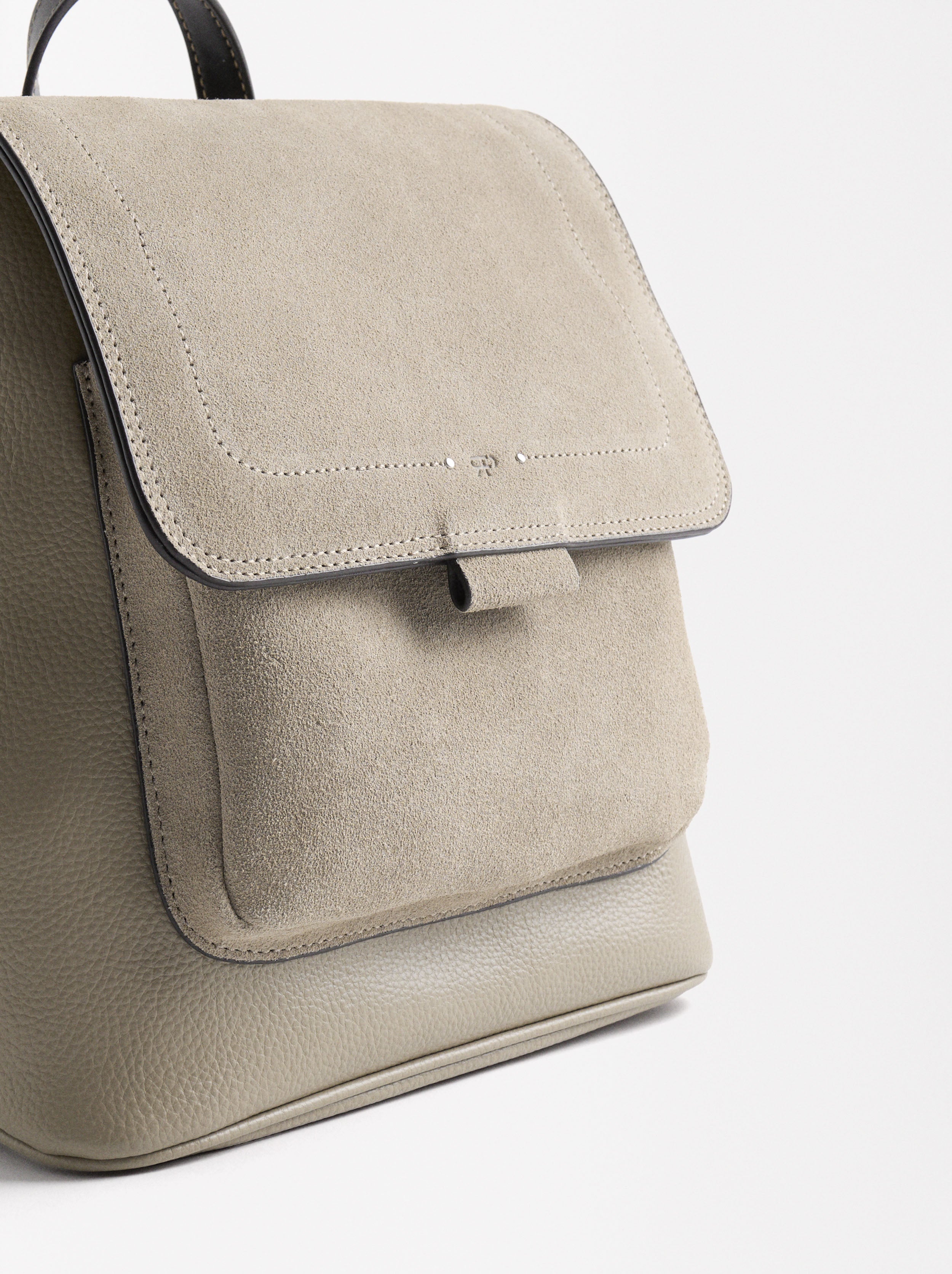 Mochila Con Piel Y Asas Multifunción